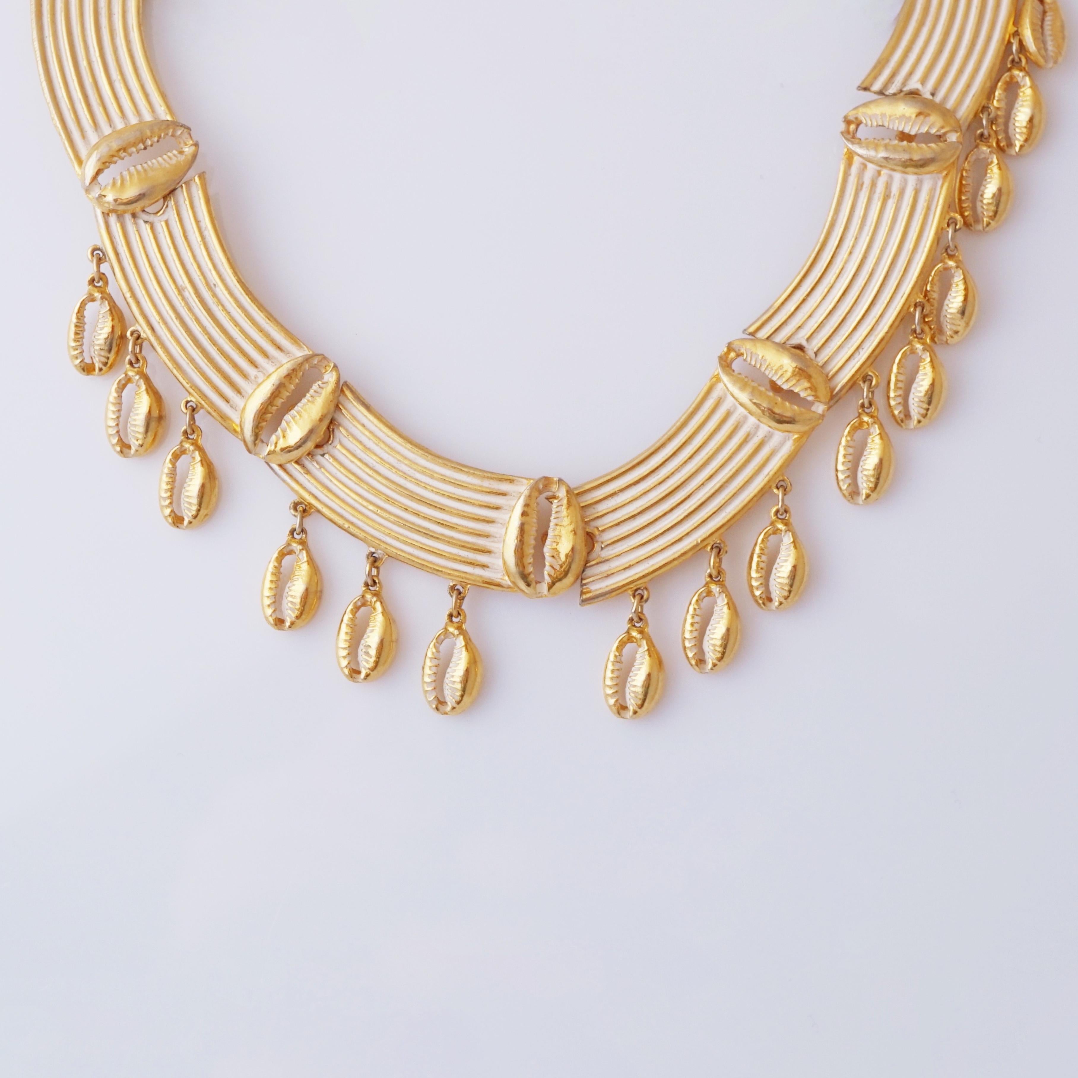 Gilt & White Enamel Seashell Dangle Choker Necklace By Frederick Mosell, 1960s In Good Condition For Sale In McKinney, TX