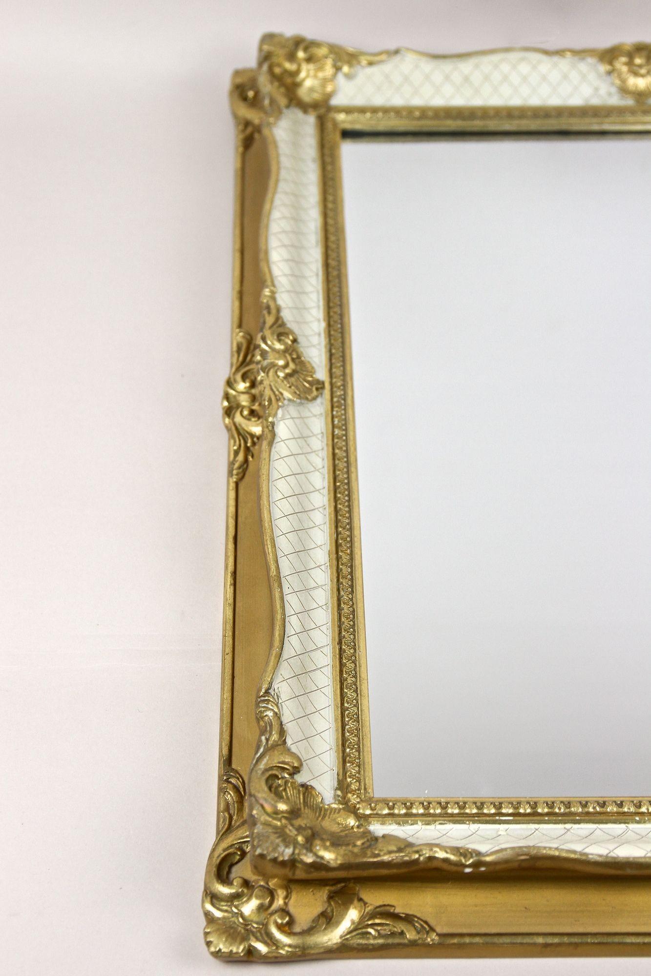 Miroir mural de style rococo vénitien doré/blanc, milieu de siècle - IT vers 1950 en vente 9
