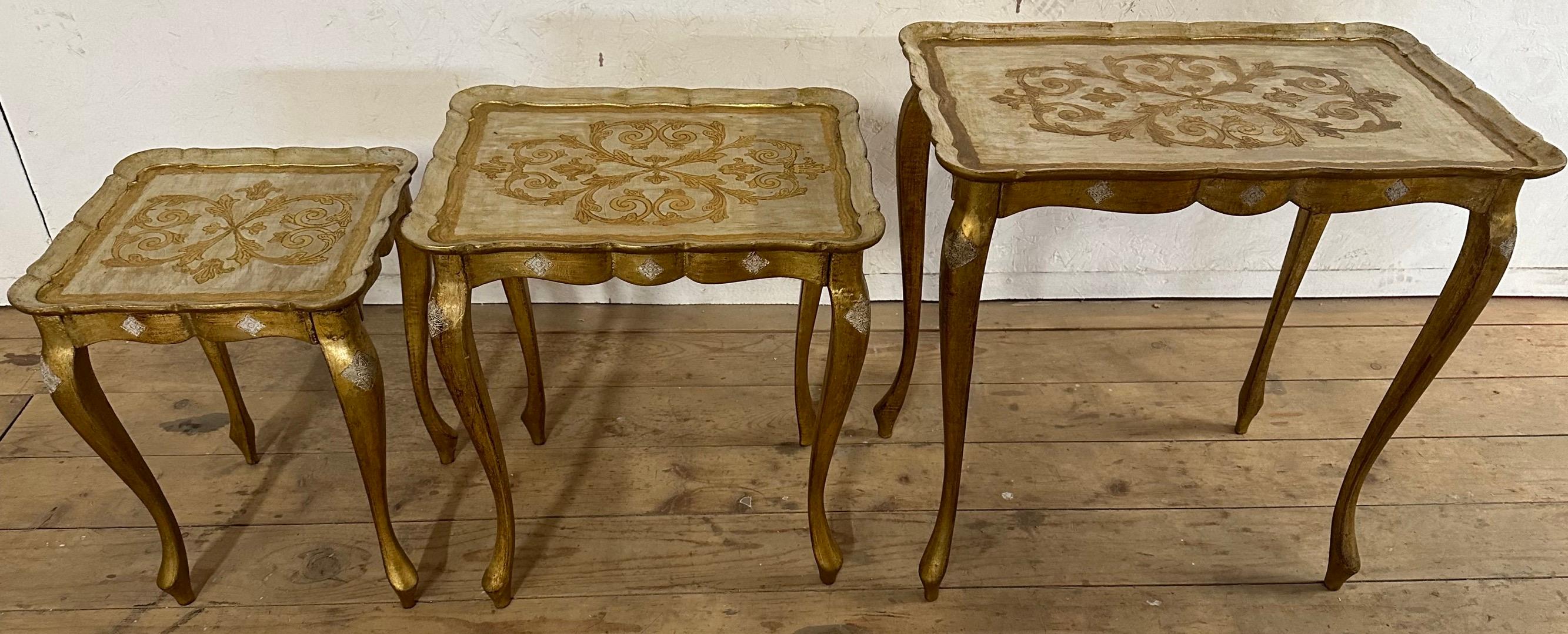 Giltwood 1950s Set of 3 Florentine Nesting or Stacking Tables For Sale 5