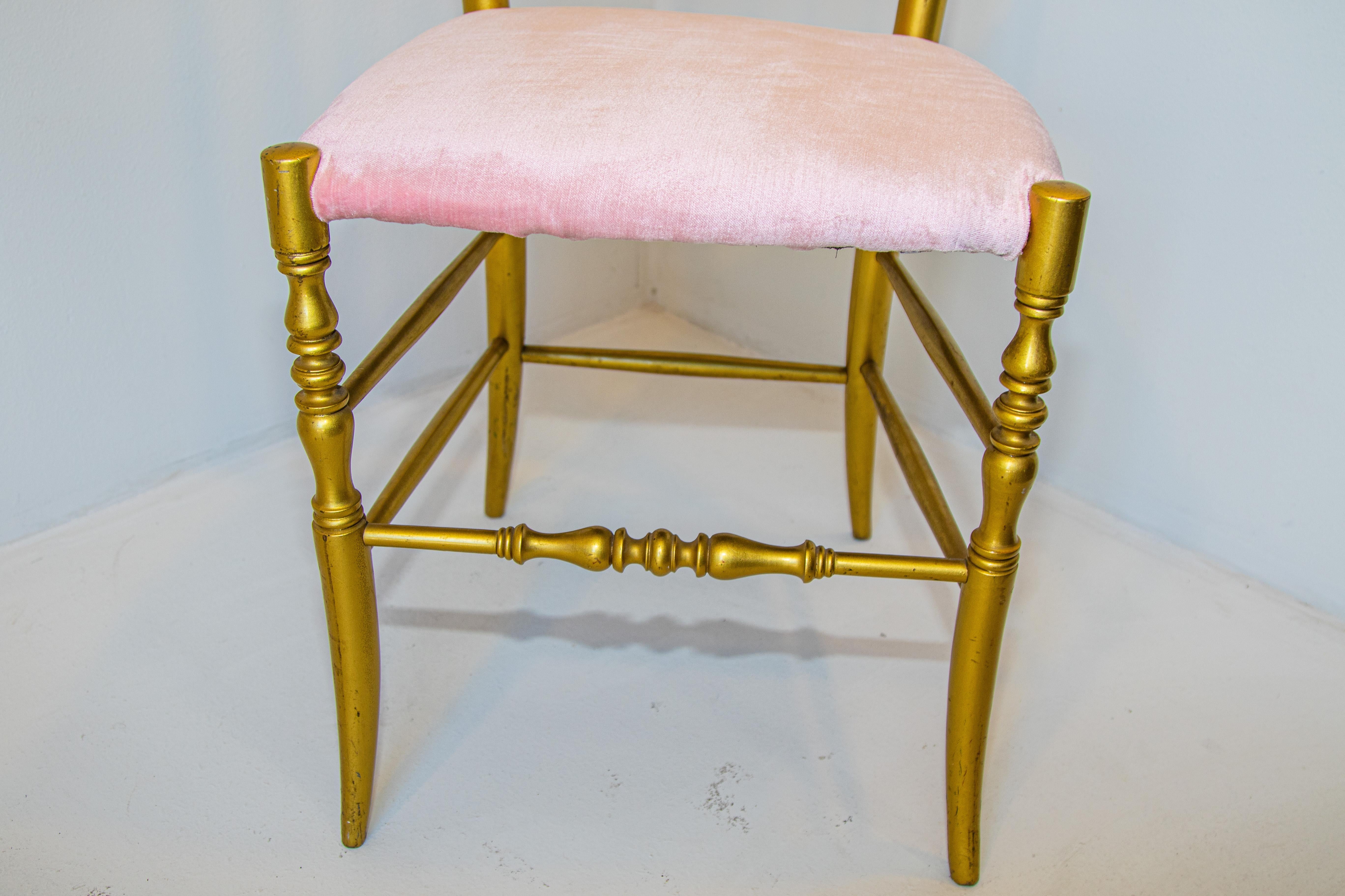 Gilt Wood Chiavari Side Chair, Italy, 1960s For Sale 1