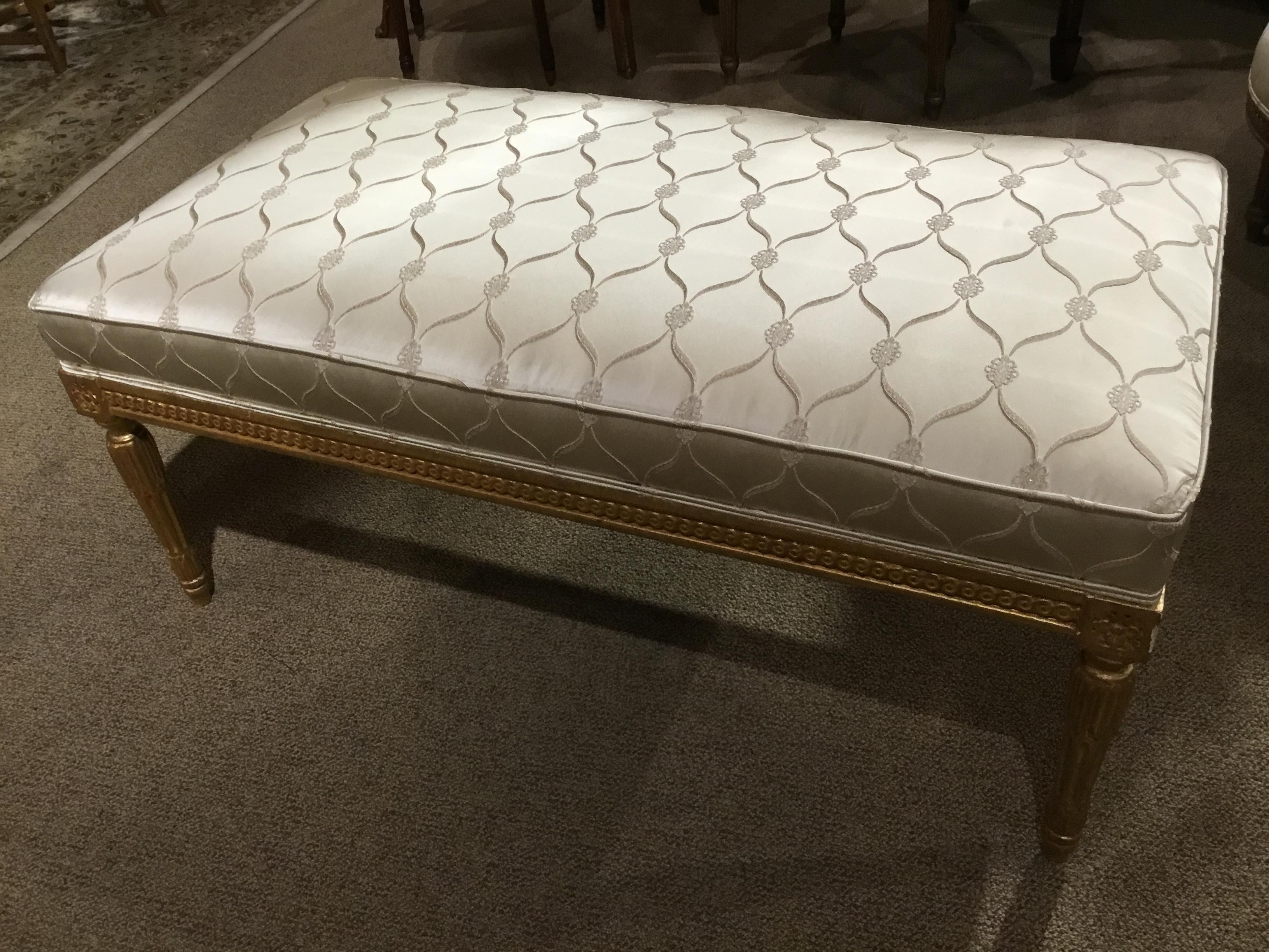 French Giltwood Louis XVI Style Bench with Silk Upholstery For Sale