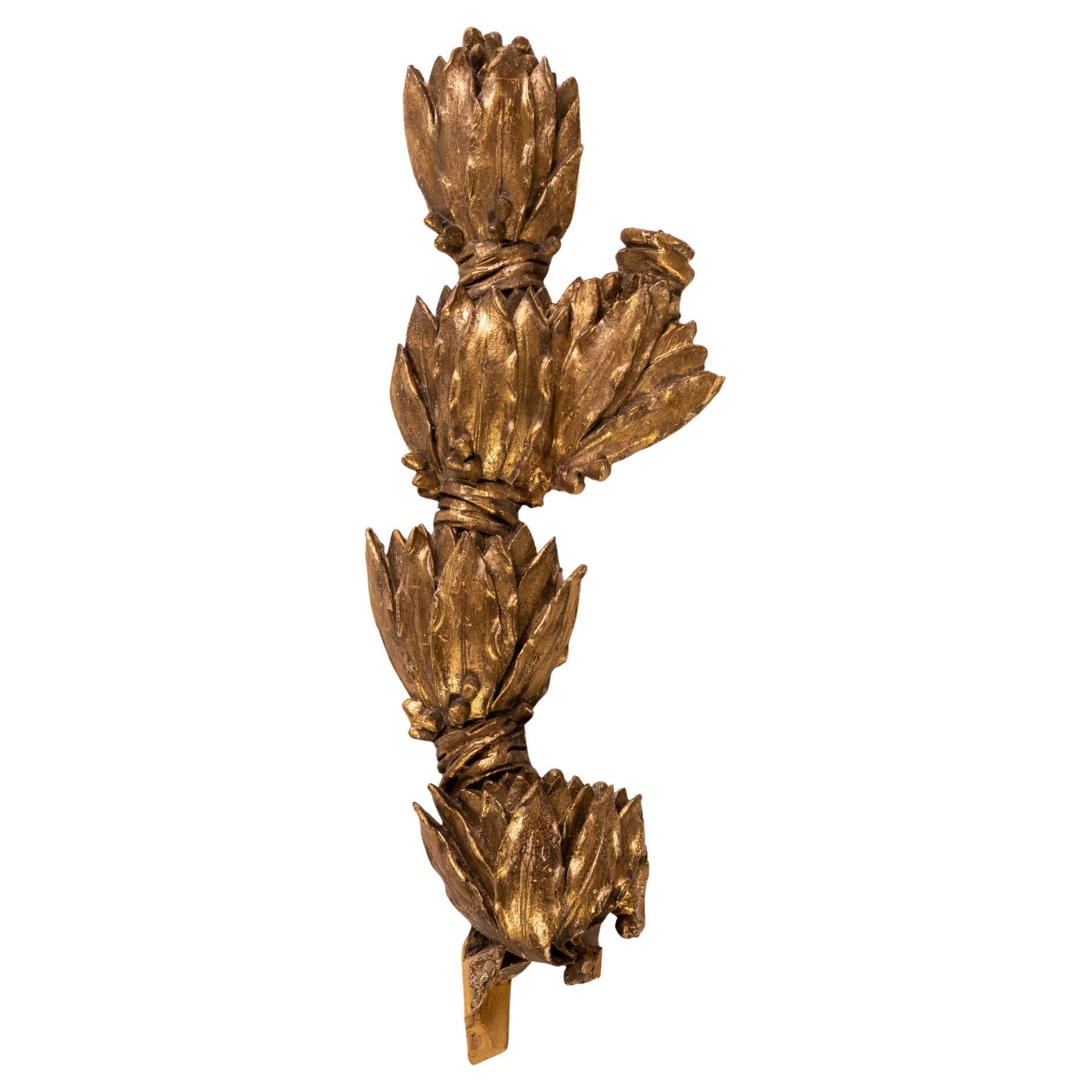 Vergoldeter Holzfries im Angebot