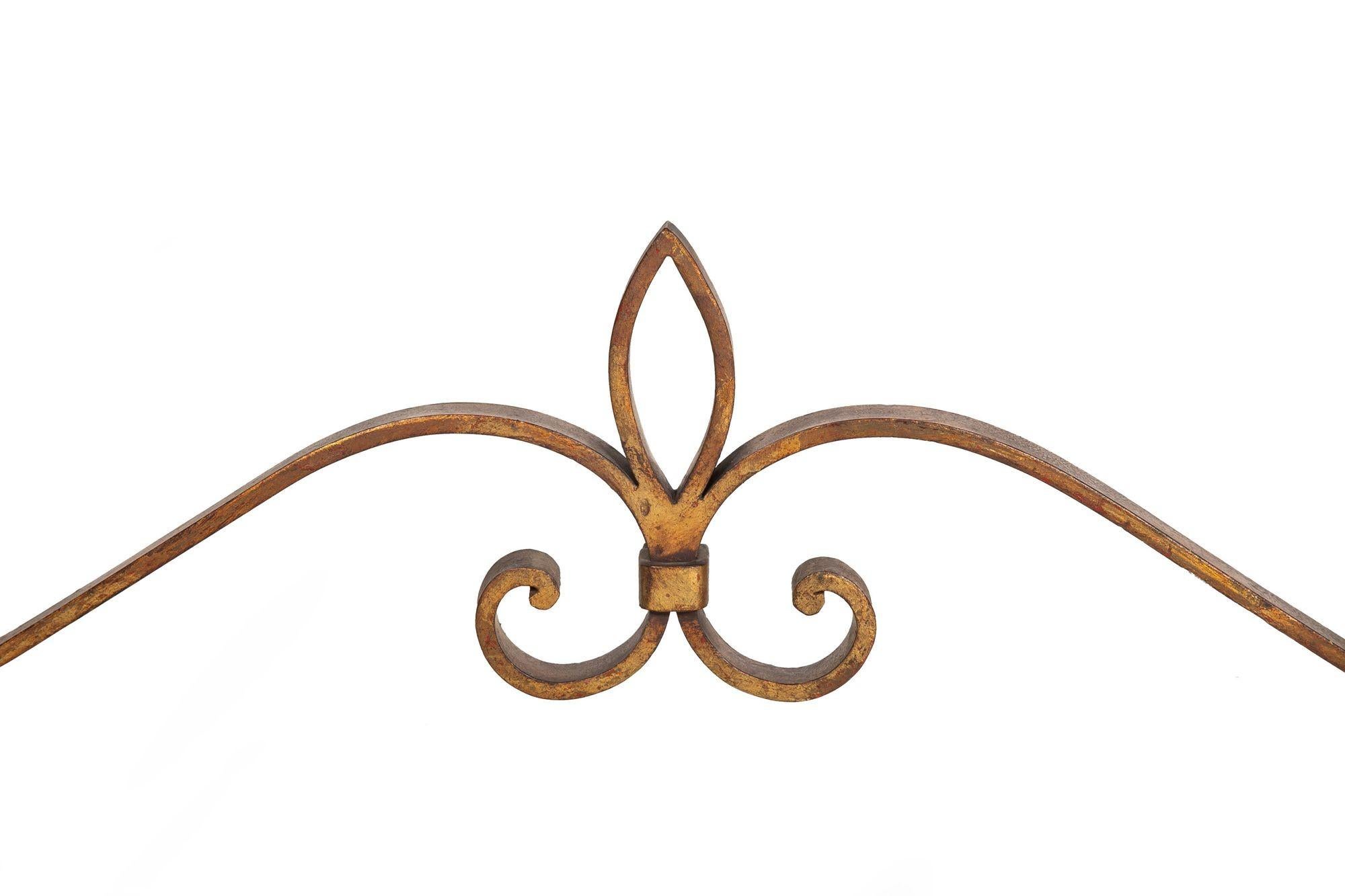 Gilt Wrought Iron Cocktail Coffee Table, manner of Raymond Stubes ca. 1940s in vendita 5
