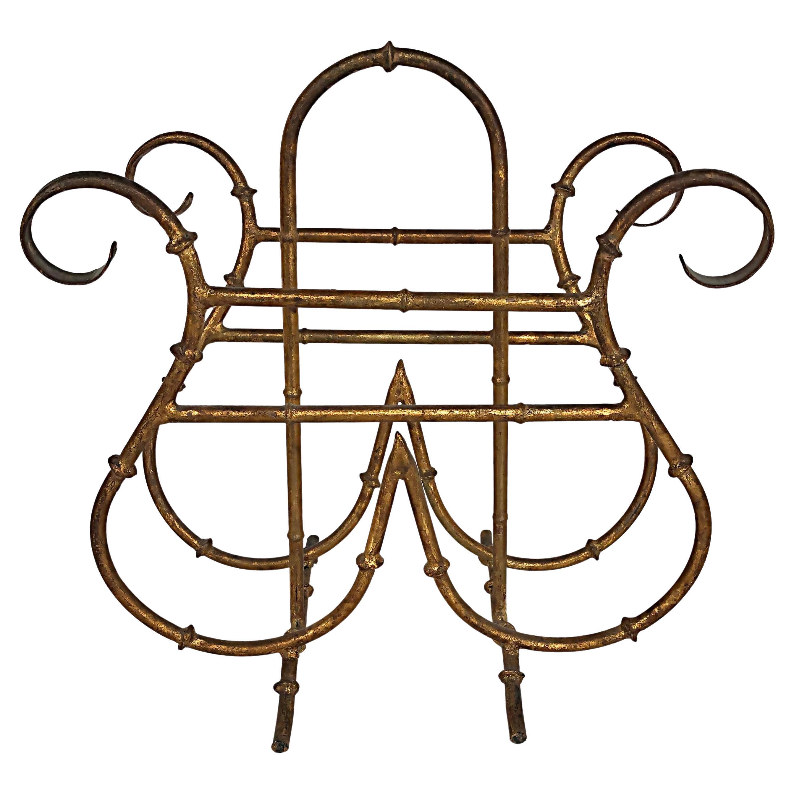 Porte-revues en fer forgé doré pour porte-revues ou porte-revues en vente