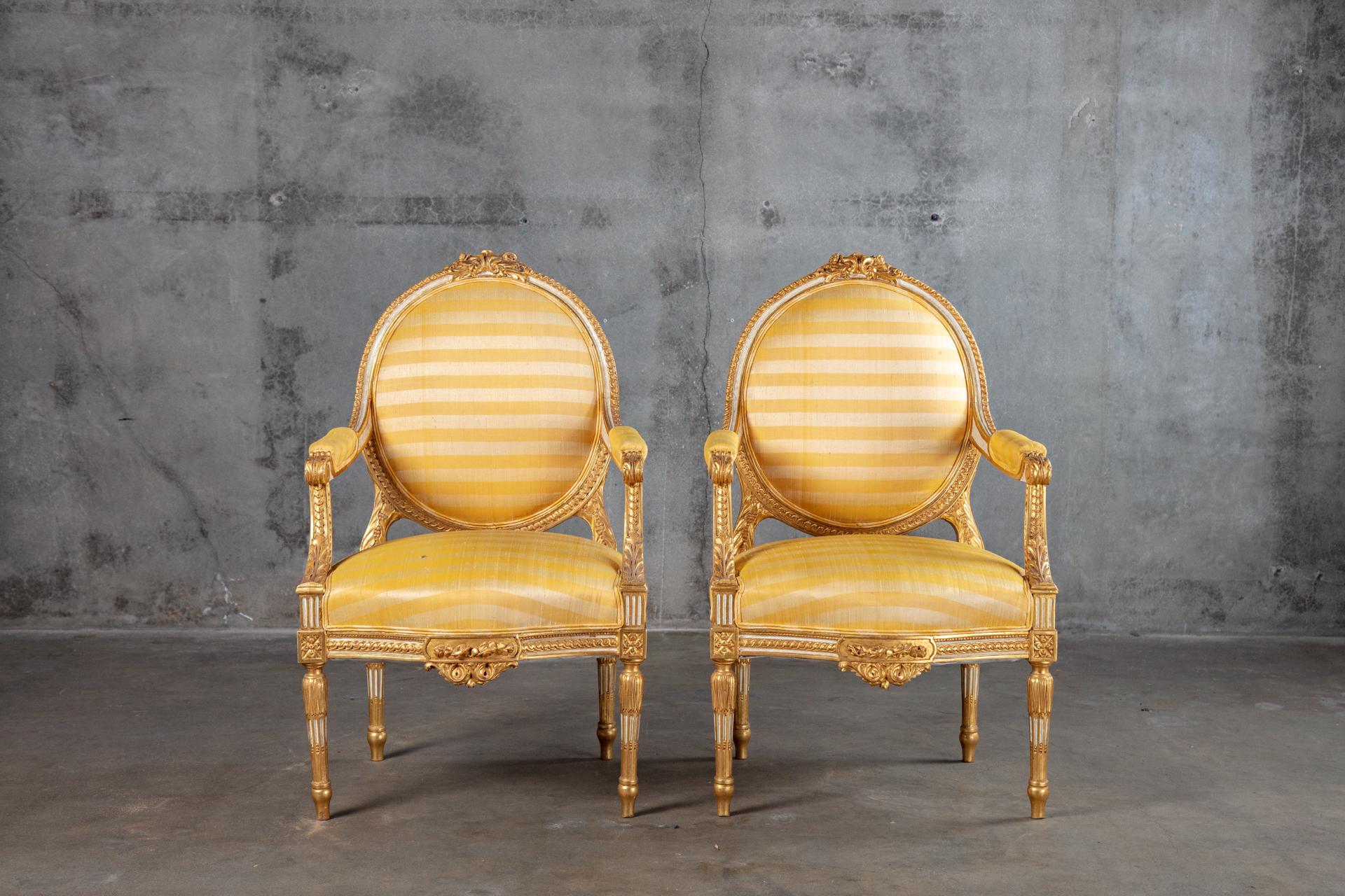 Silk Giltwood Armchairs Upholstered in Yellow Striped Fabric For Sale