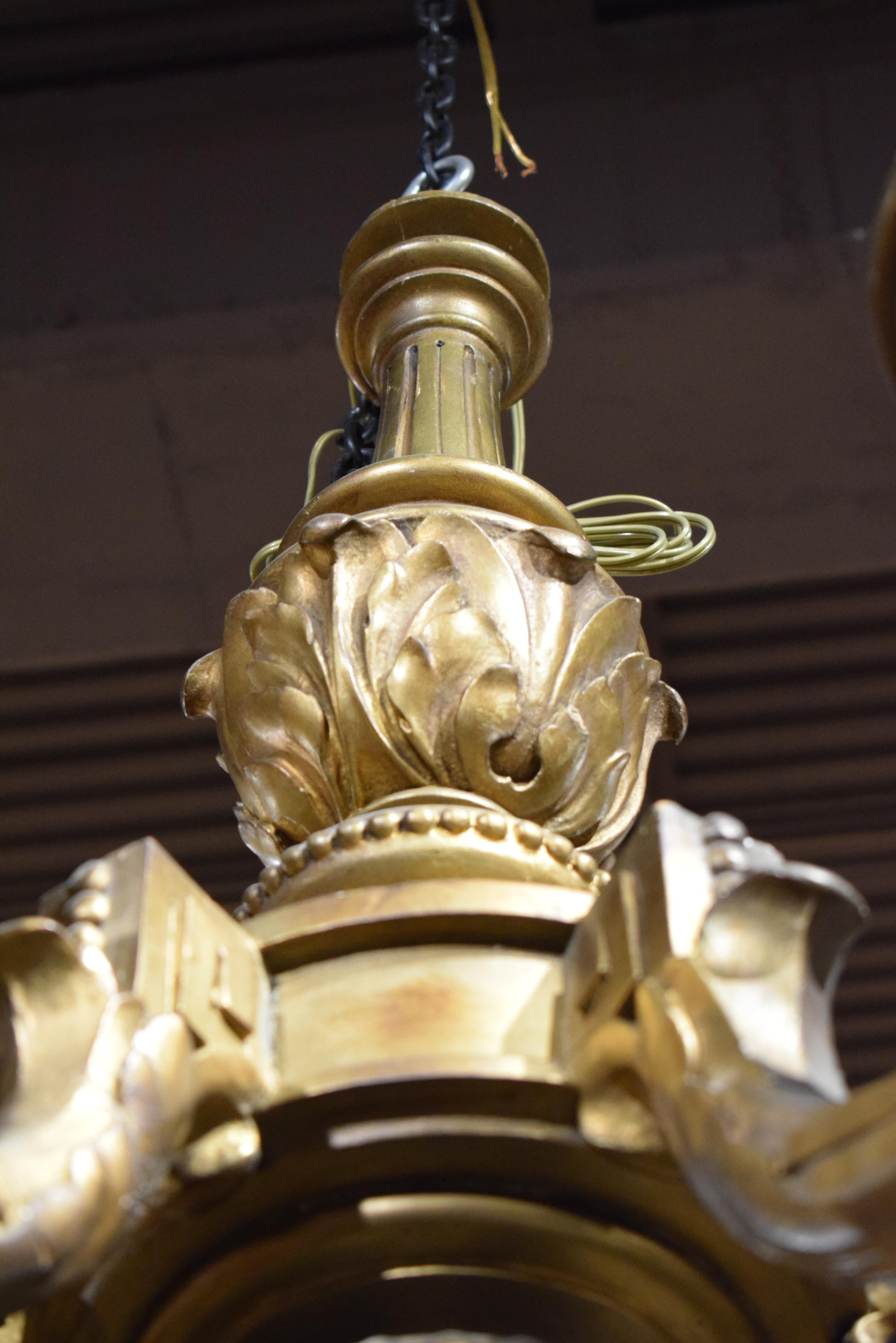 Early 20th Century Giltwood Chandelier