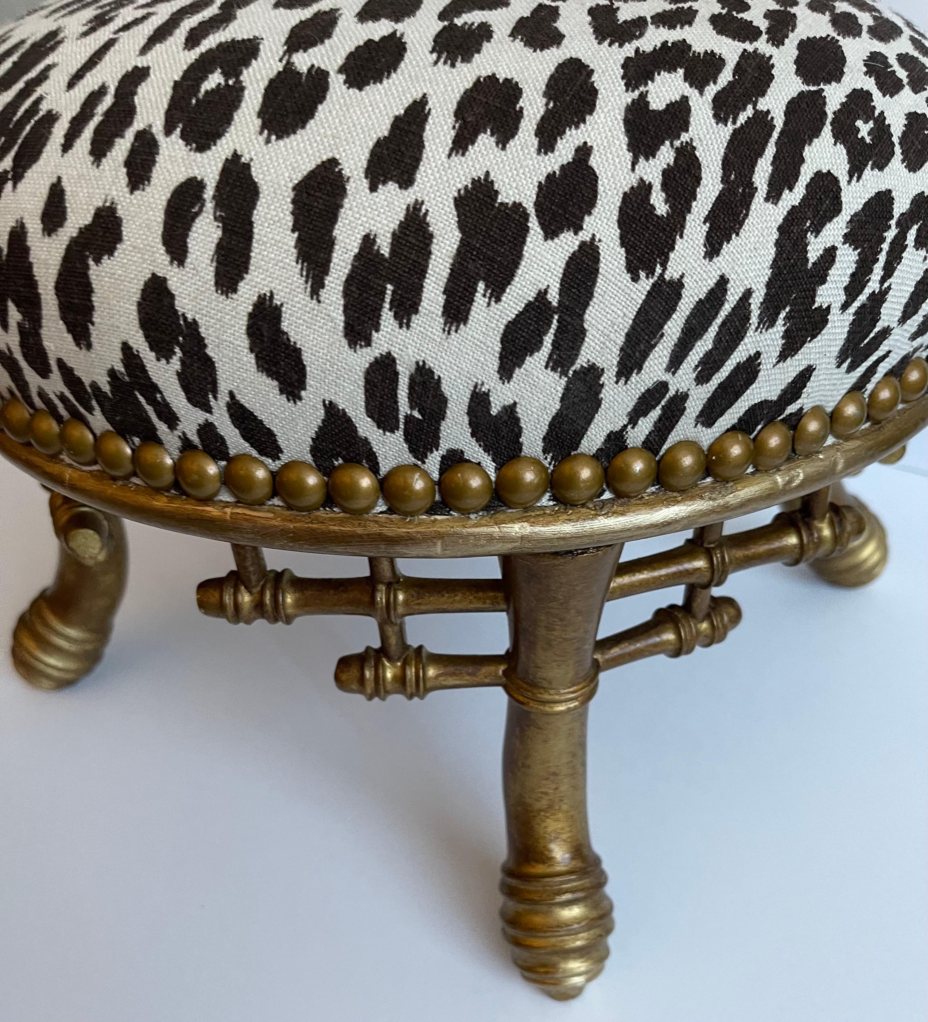 Late 19th Century Giltwood Chinoiserie Bamboo Leopard Round Footstool