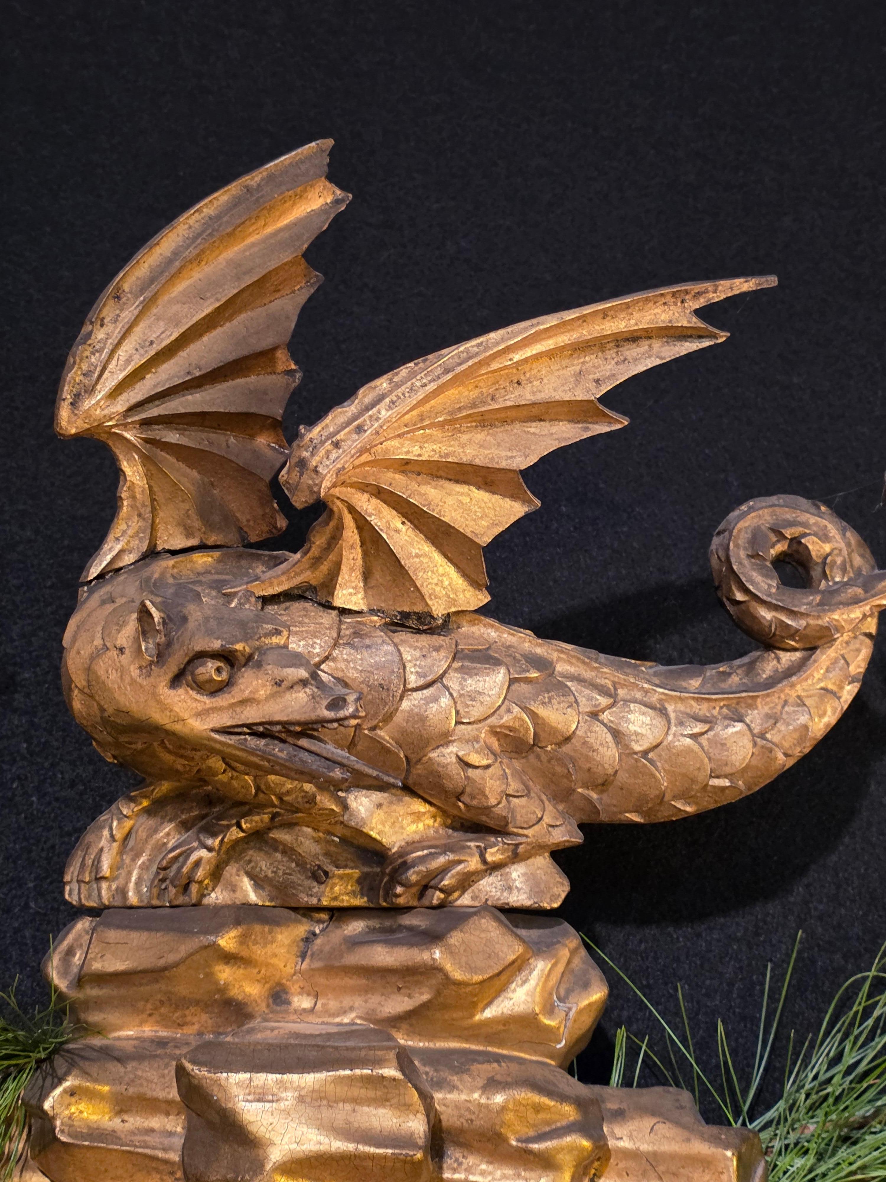 Espejo convexo de madera dorada Siglo XIX en venta 2