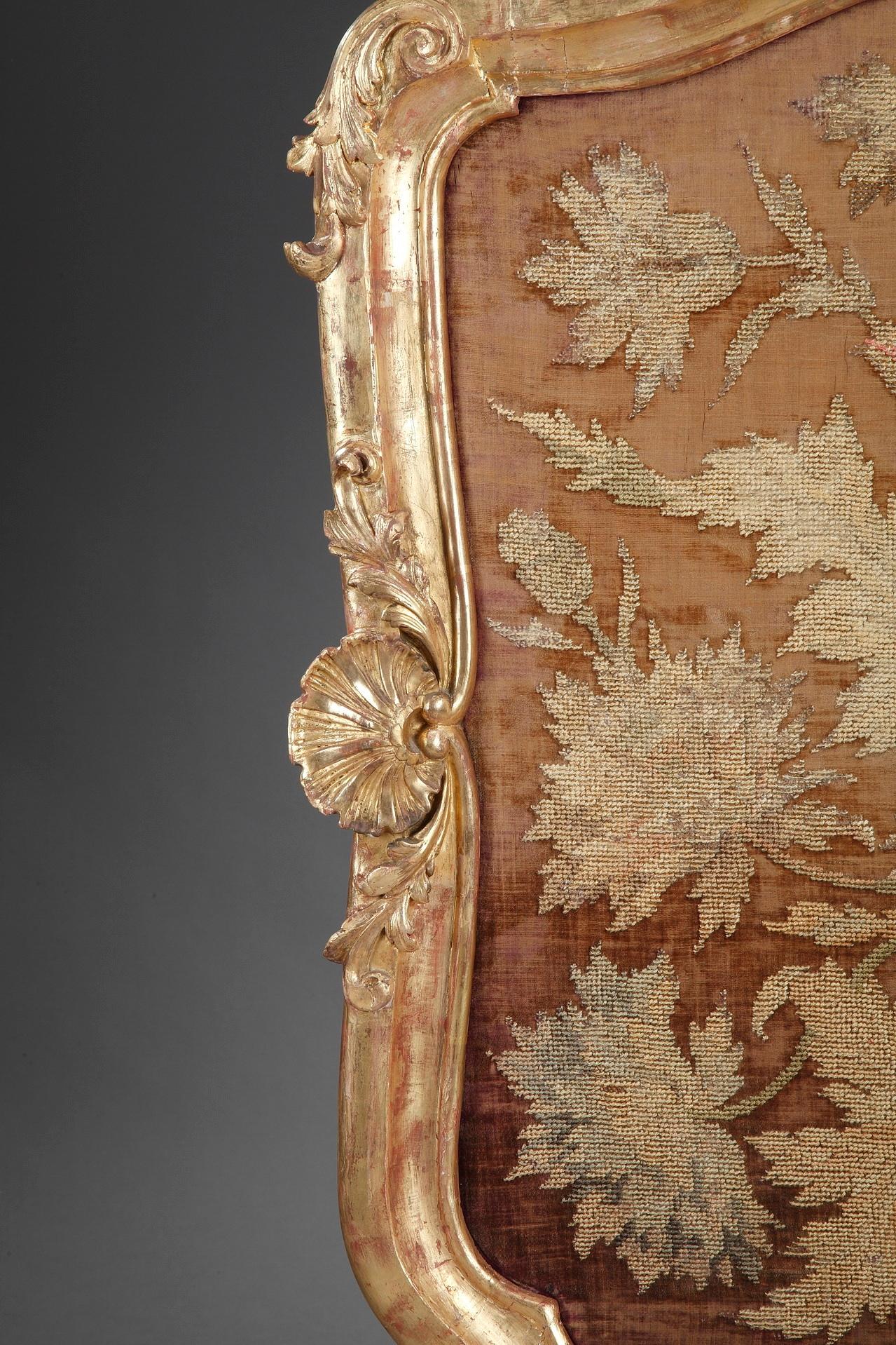 Giltwood Fire Screen in Louis XV-Style, Charles Mauricheau-Beaupré Collection In Good Condition In Paris, FR