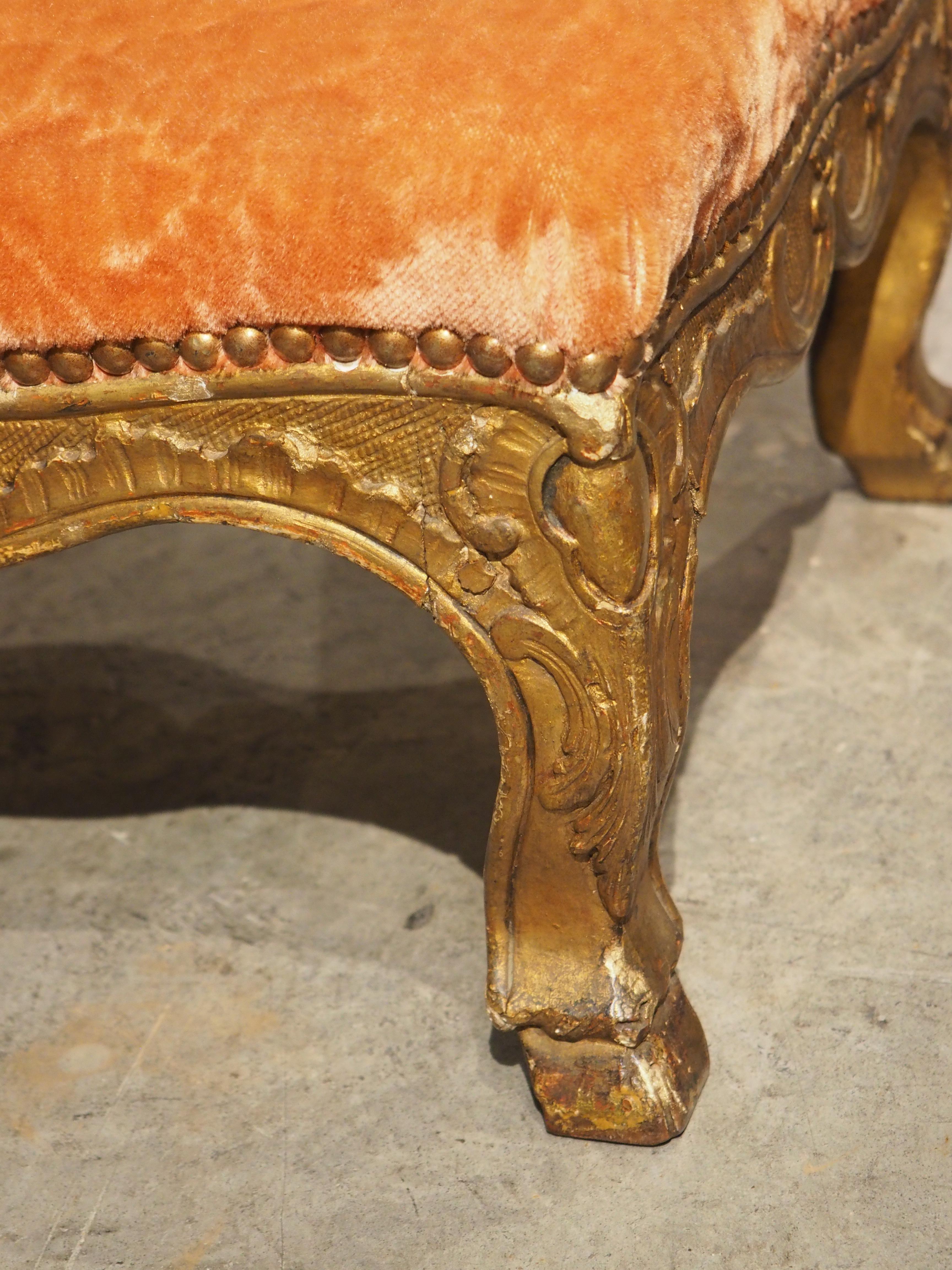 Hand-Carved Giltwood French Regence Tabouret with Orange Velvet Upholstery, circa 1720