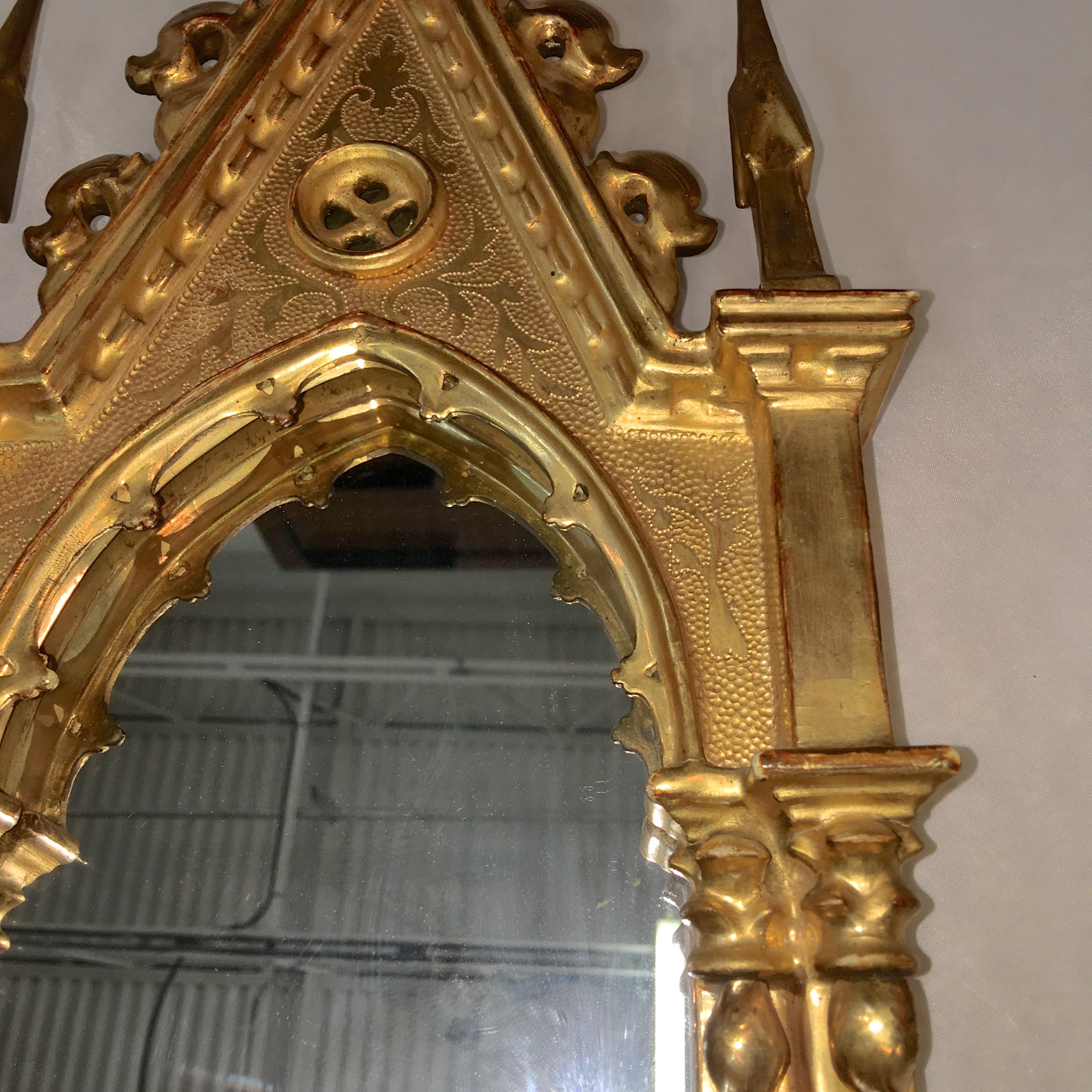 Giltwood Grand Tour Framed Gothic Mirror In Good Condition In Hanover, MA