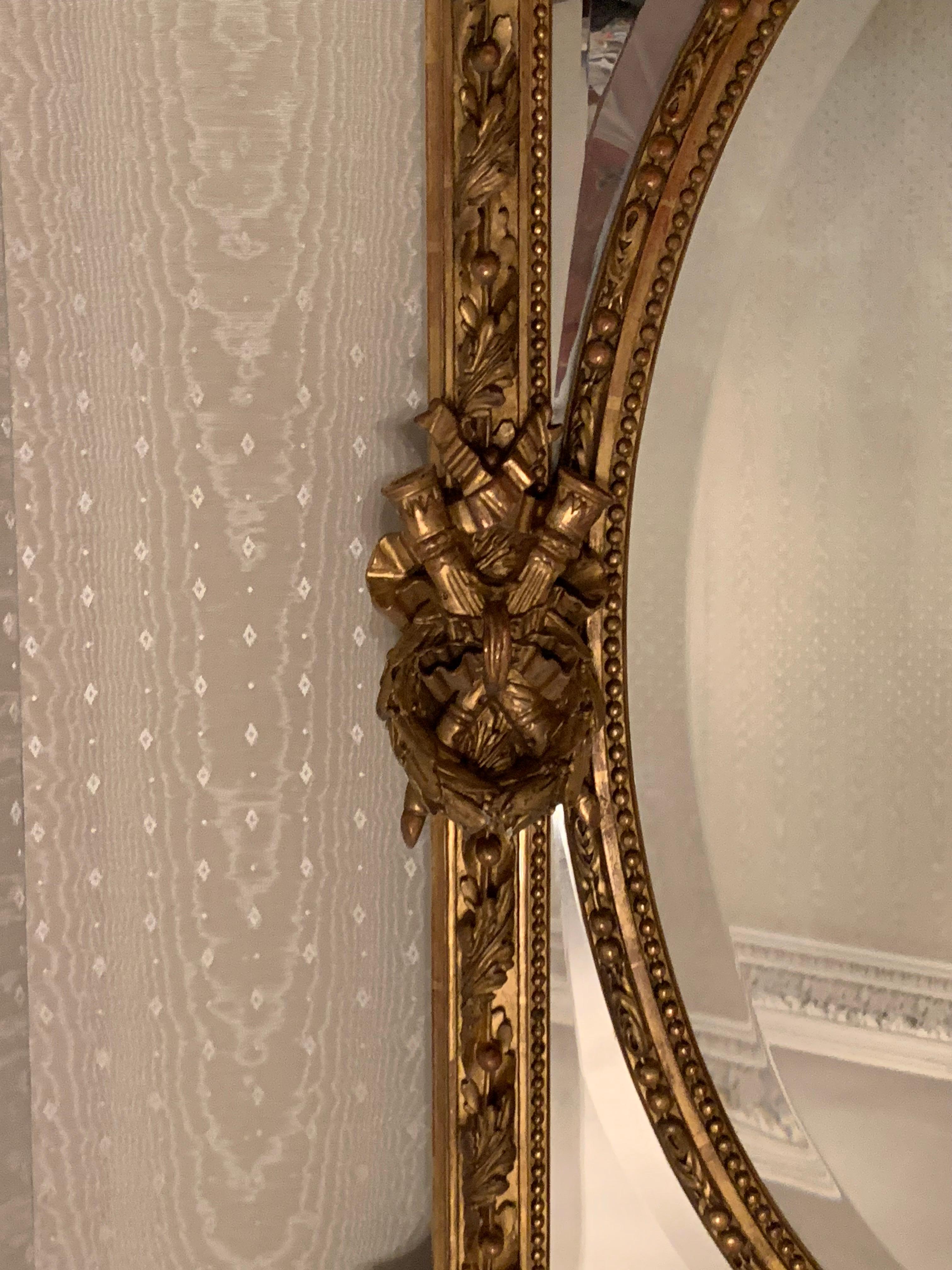 Fine XIX secolo Specchio in legno dorato in stile Luigi XVI in vendita