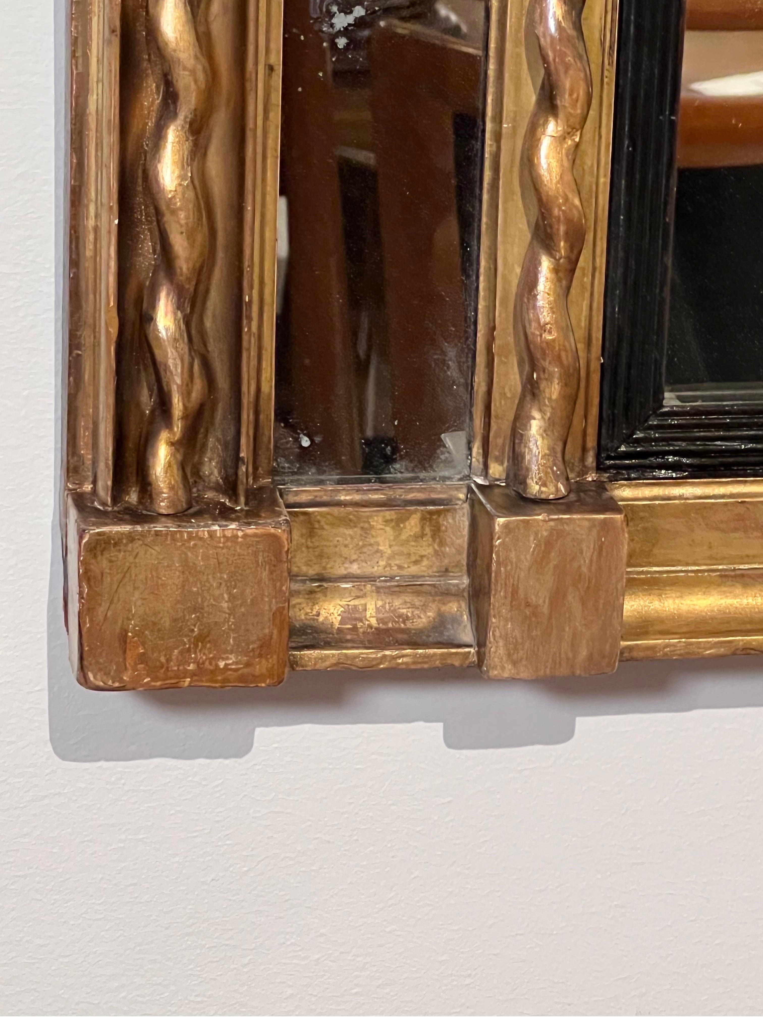 XIXe siècle Miroir néoclassique bois doré en vente