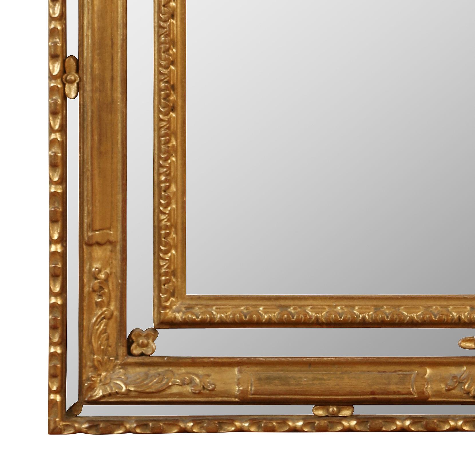 Vergoldeter Giltwood-Spiegel im Regence-Stil mit drei Rahmen im Zustand „Gut“ im Angebot in Locust Valley, NY