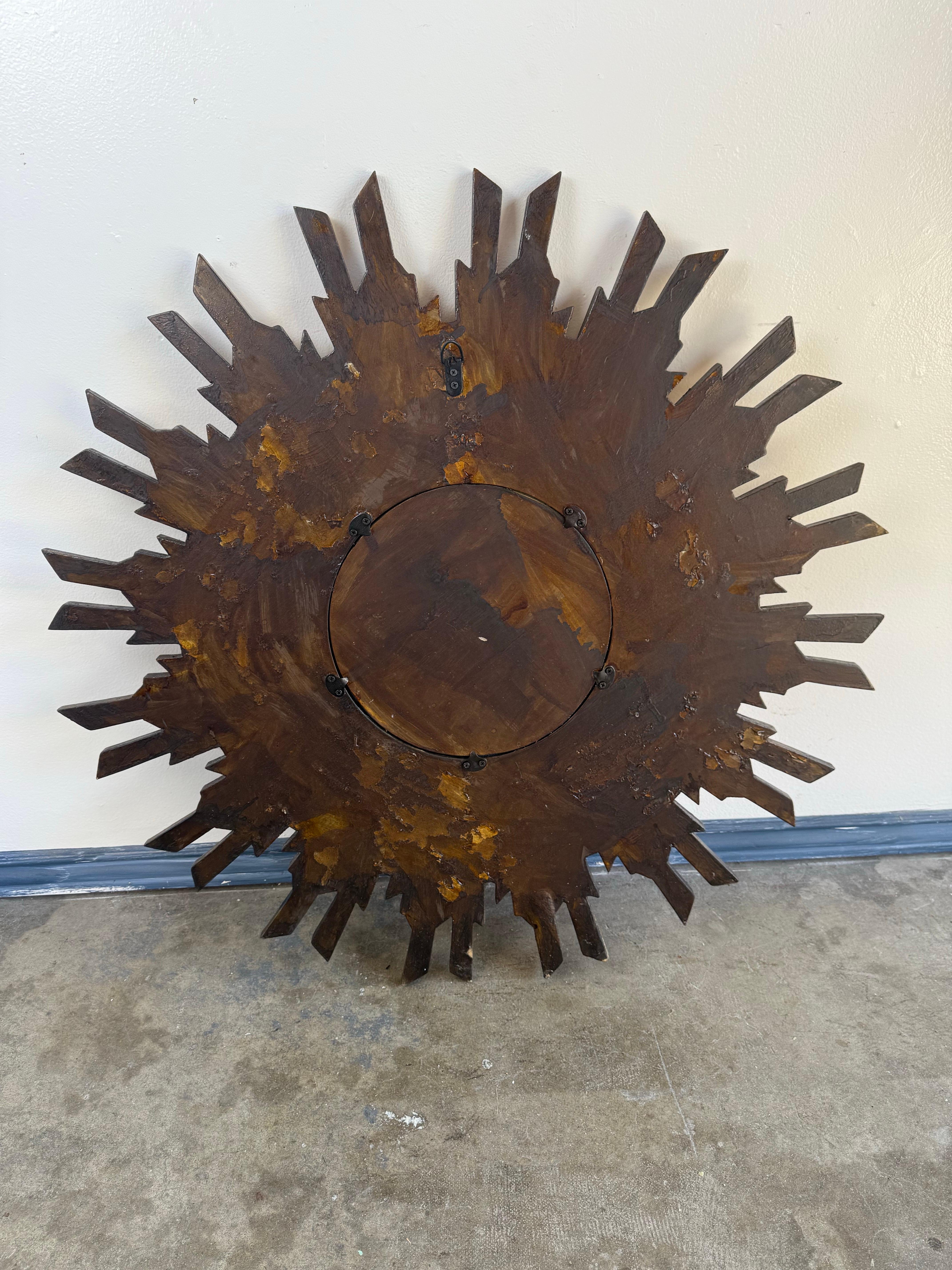 Giltwood Sunburst Mirror, Mid-20th Century For Sale 4