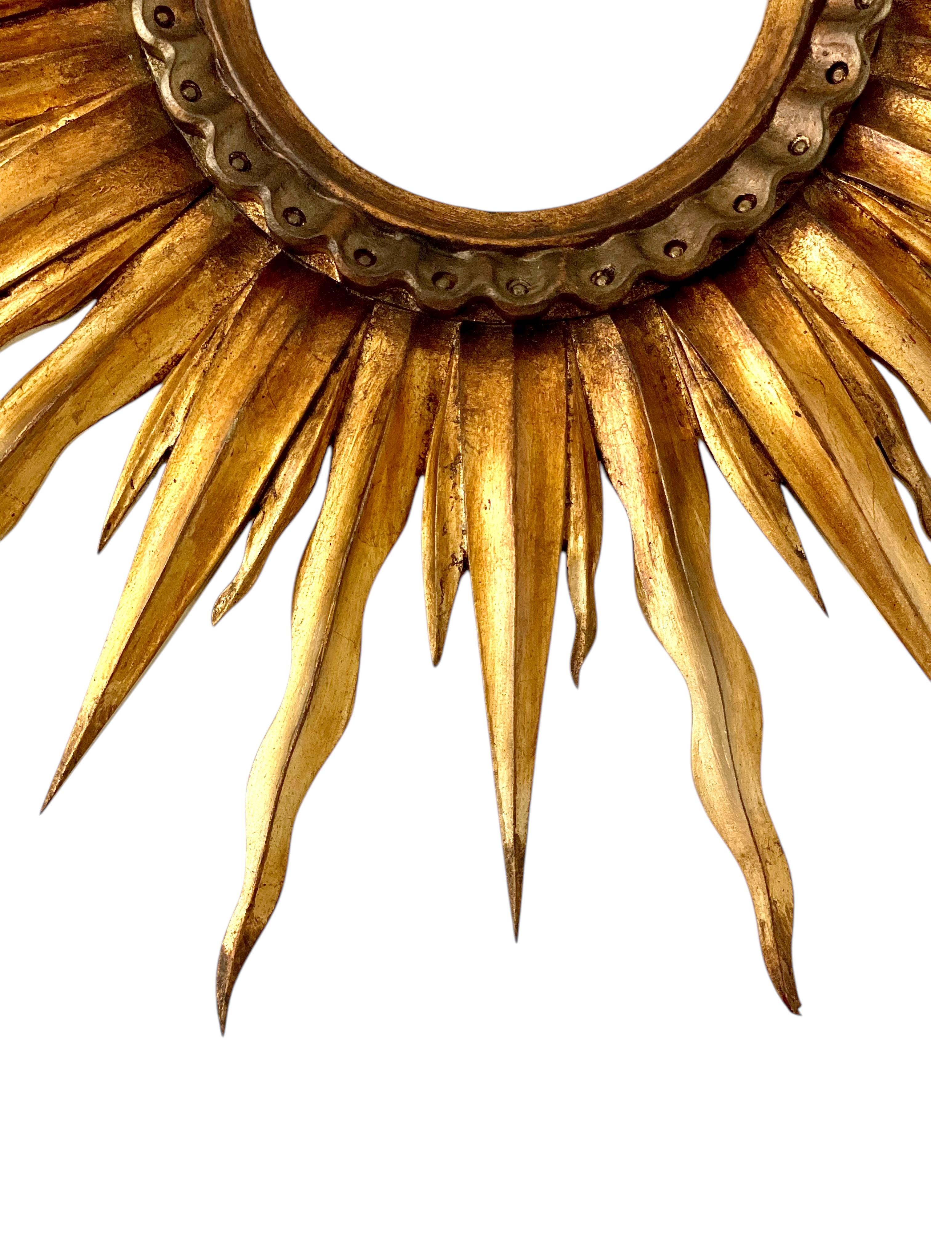 Giltwood Sunburst Wandspiegel im Zustand „Gut“ im Angebot in LA CIOTAT, FR