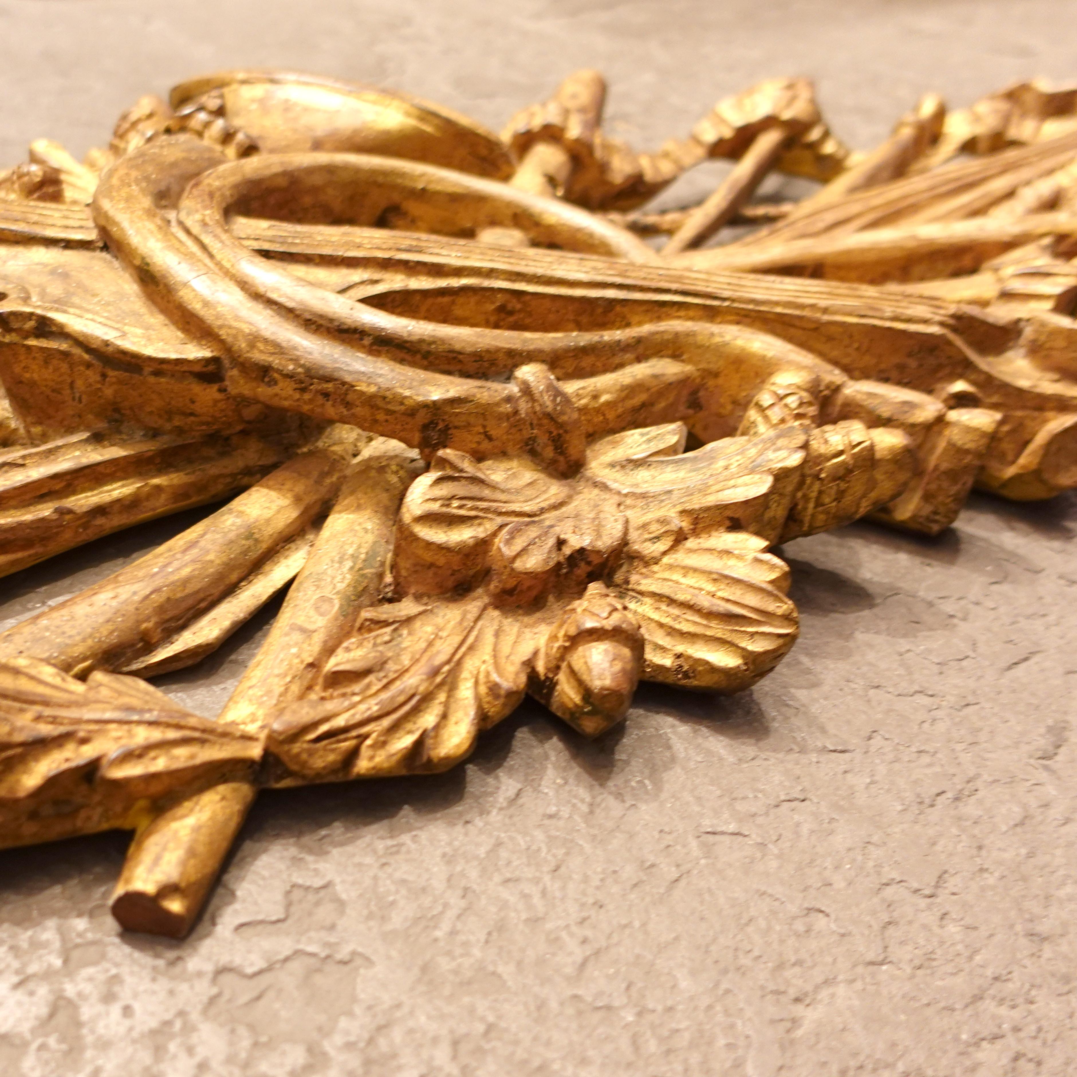 Giltwood Trophäe Wandapplikation (19. Jahrhundert) im Angebot
