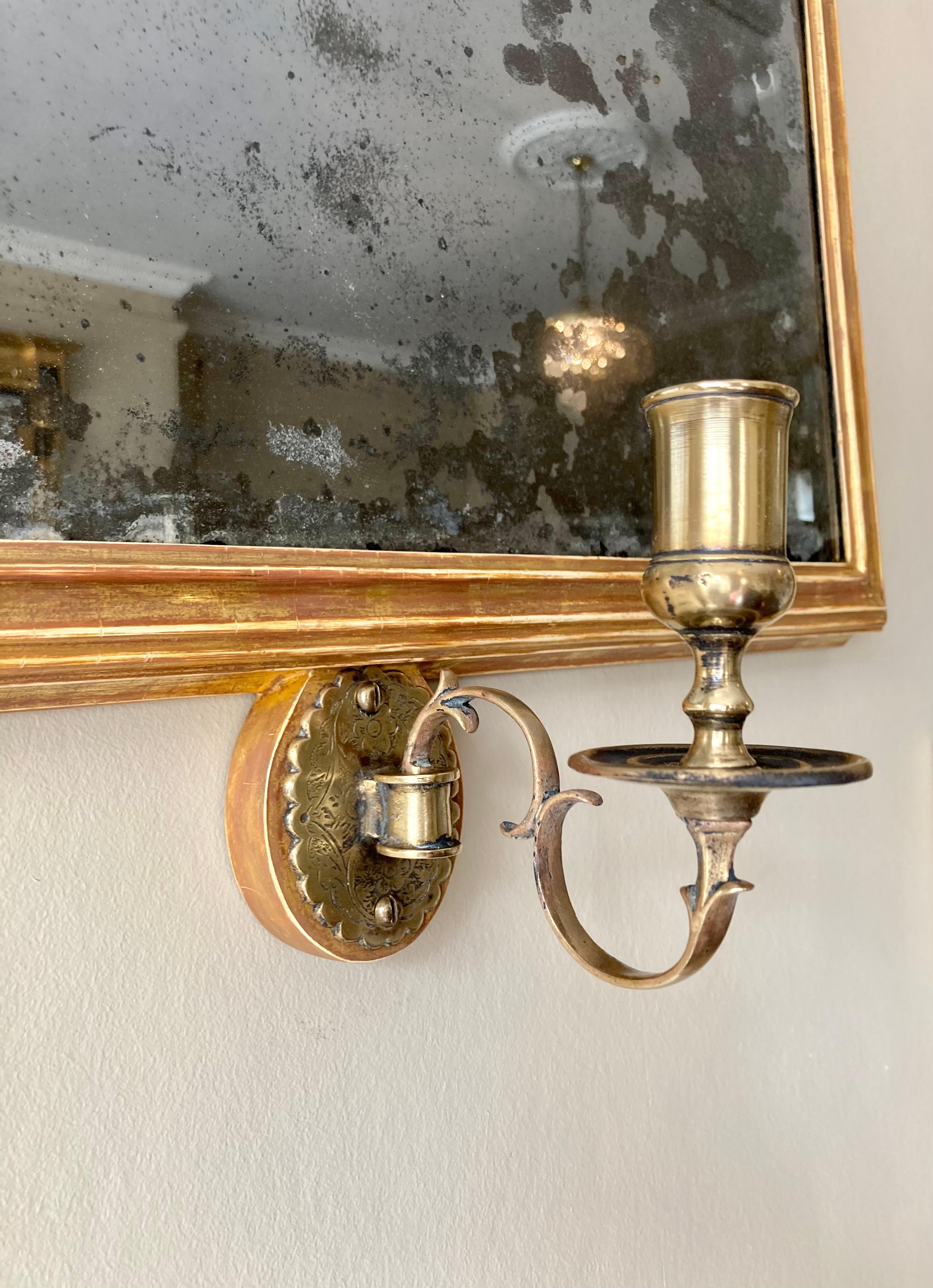 Giltwood Wall mirror with 18th Century Mercury Mirror Plate  For Sale 1