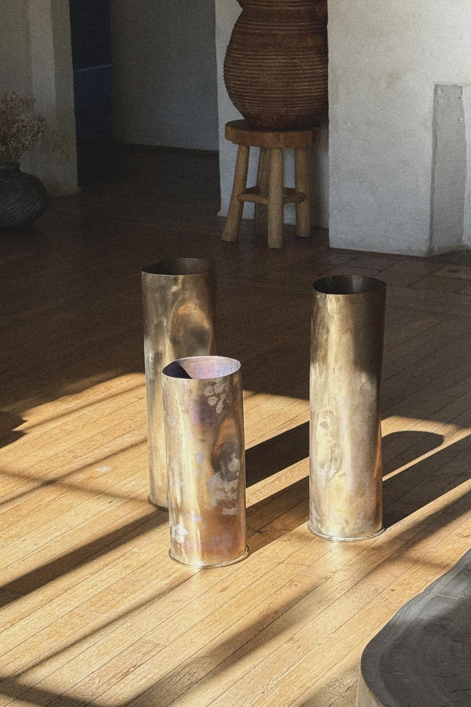 Vase Gilza Neuf - En vente à Hollywood, FL