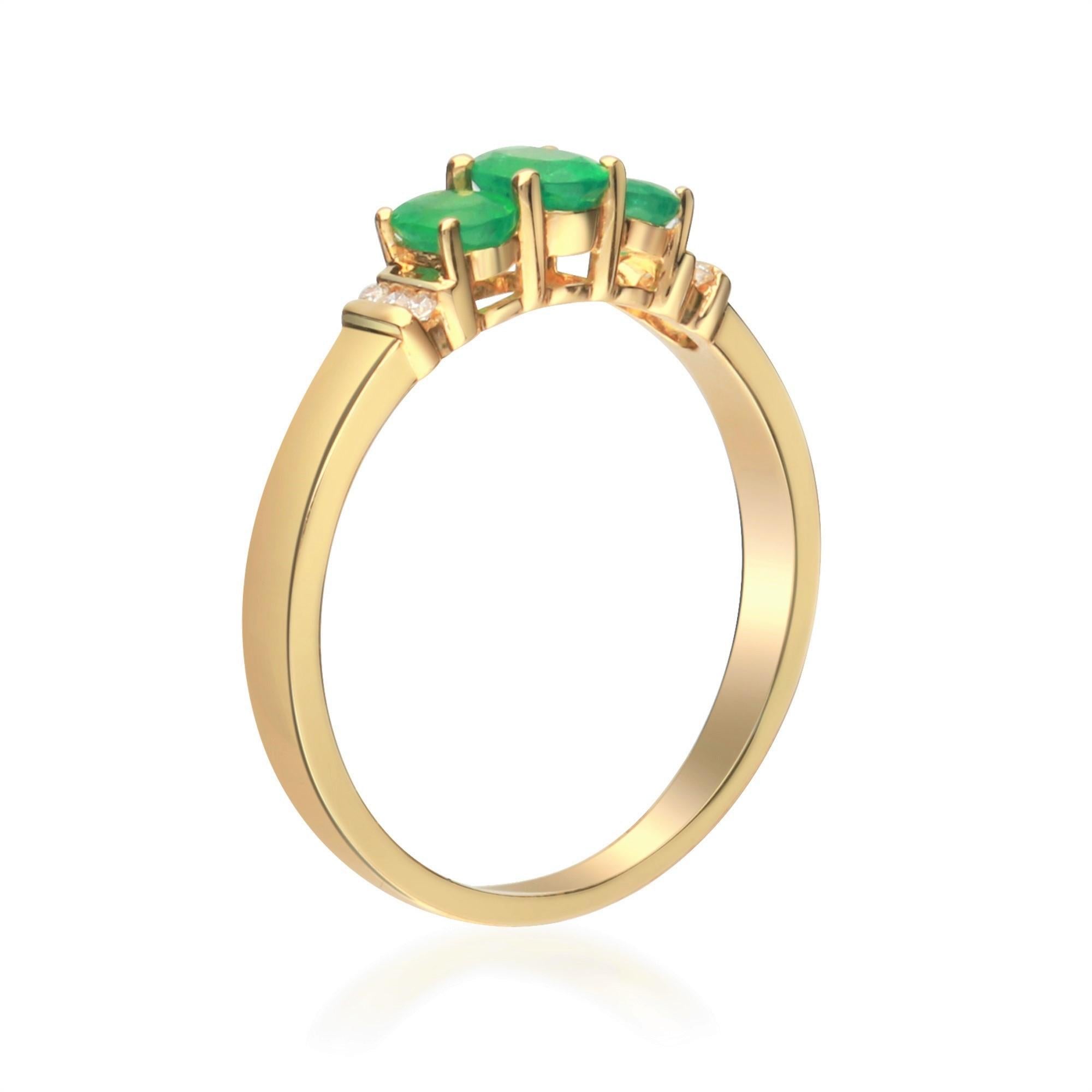 Gin & Grace 14K Yellow Gold Natural Emerald Diamond Propose Promise Ring In New Condition For Sale In New York, NY