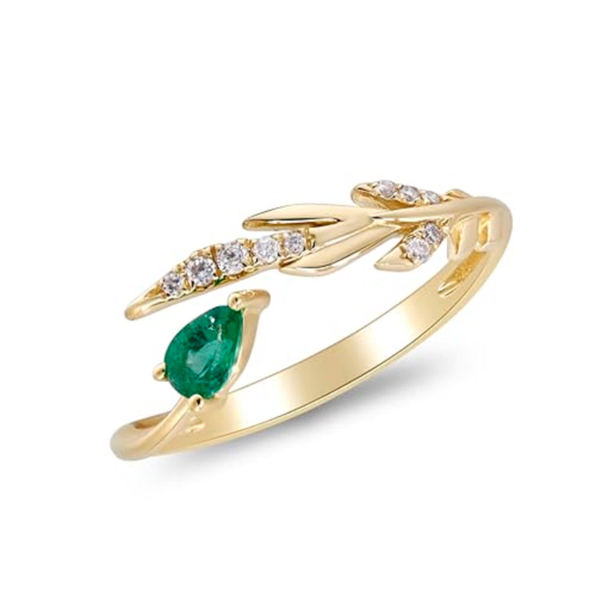 Decorate yourself in elegance with this Ring is crafted from 14-karat Yellow gold 3X5 Pear-Cut Emerald (1 pcs) 0.19 carat and Round-cut White Diamond (10 Pcs) 0.05 Carat. This Ring is weight 1.53 grams. This delicate Ring is polished to a high