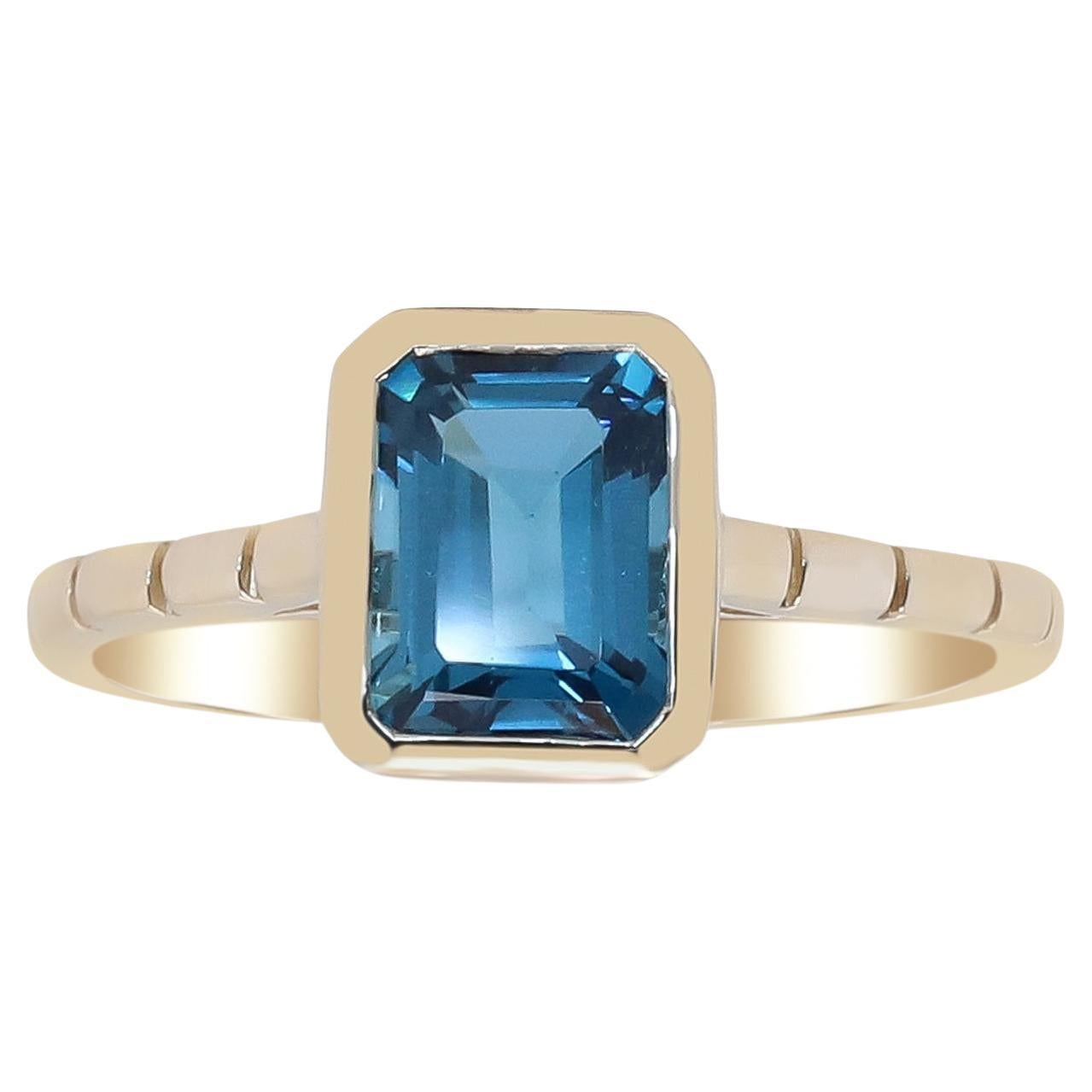 Gin and Grace Classic London Blue Topaz with 14k Yellow Gold Ring For Women/Girls en vente