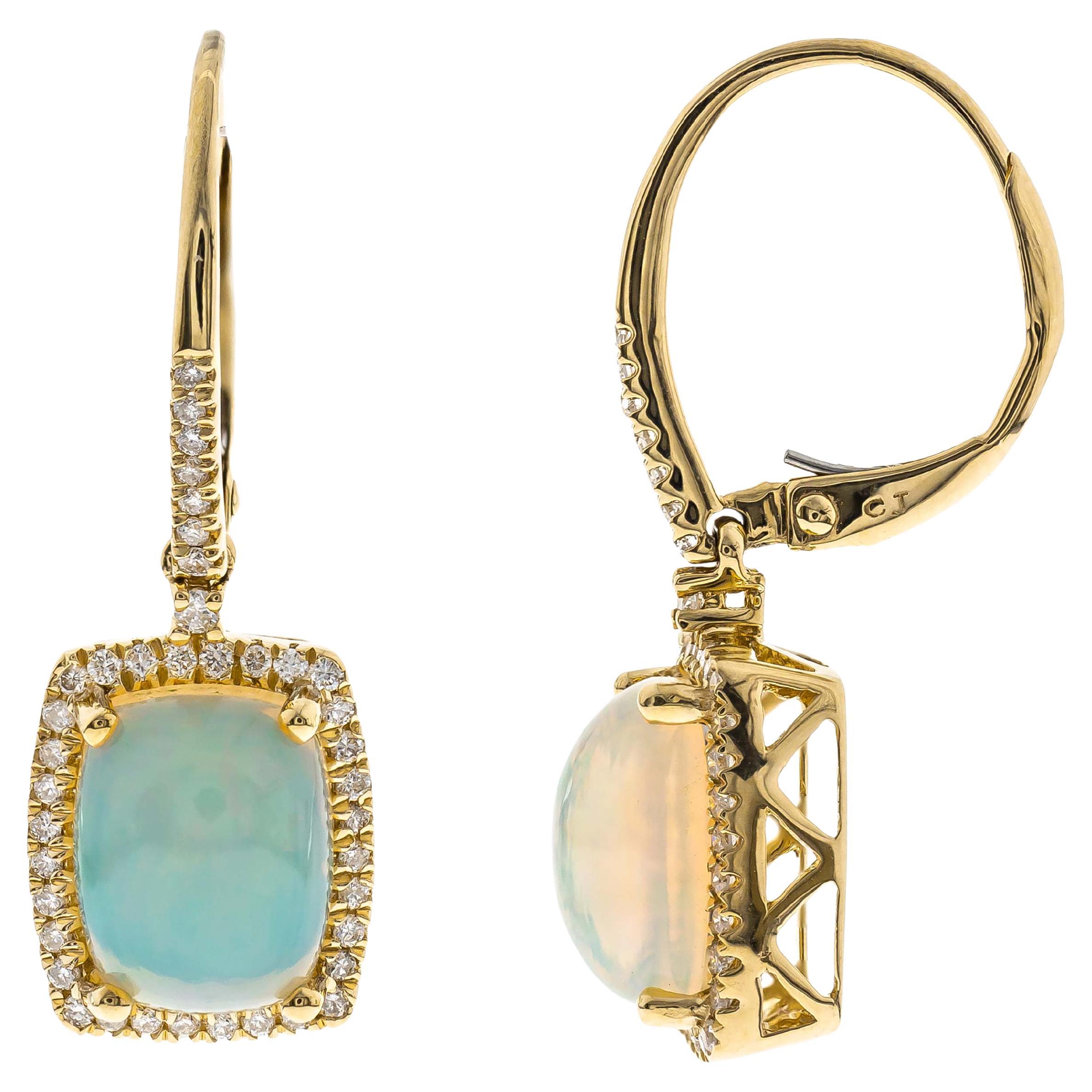 Gin and Grace Boucles d'oreilles en opale taille coussin avec accents en diamant en vente