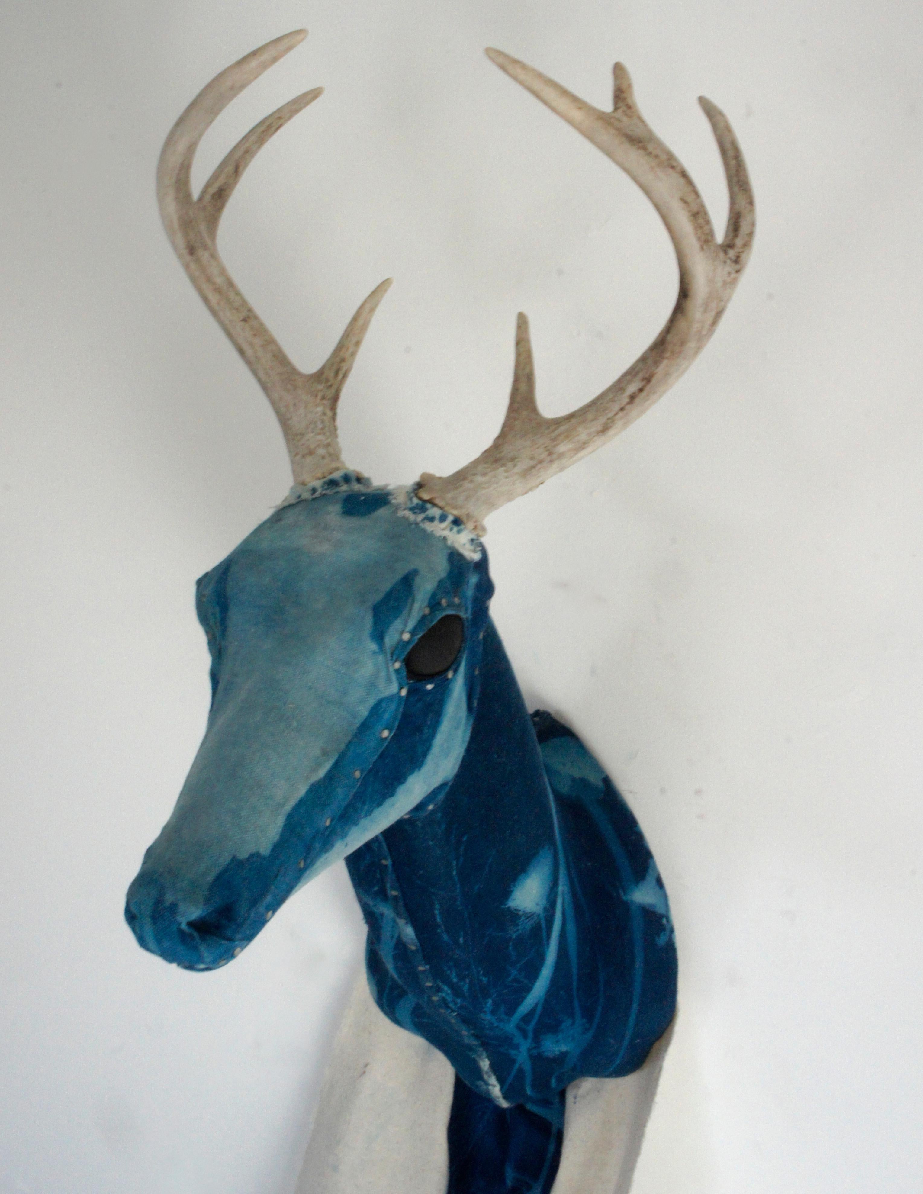 Large Stag Head Sculpture: 'A Remembrance' - Gray Figurative Sculpture by Gin Stone