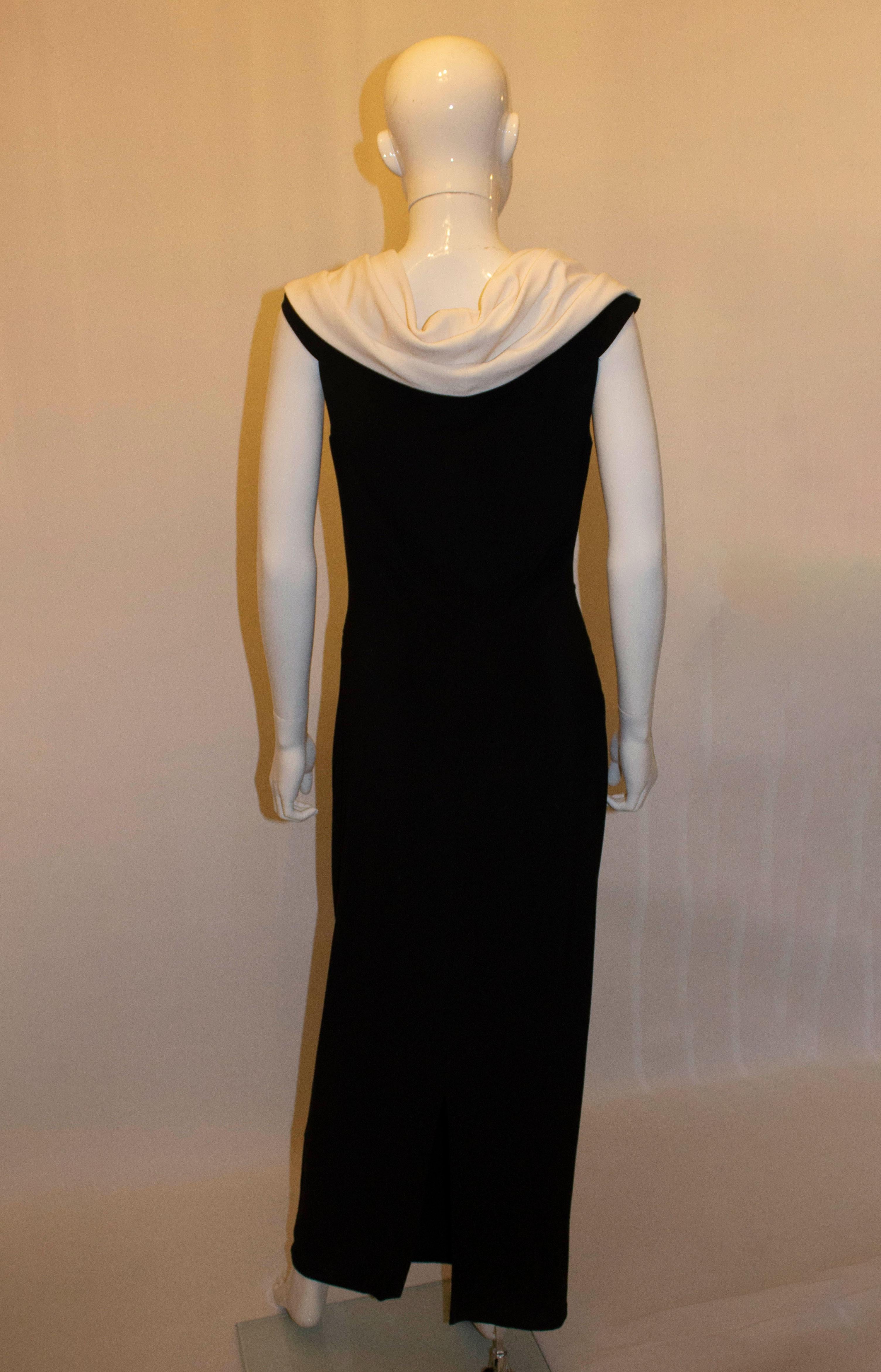  Gina Bacioni Black and White Evening Gown For Sale 3