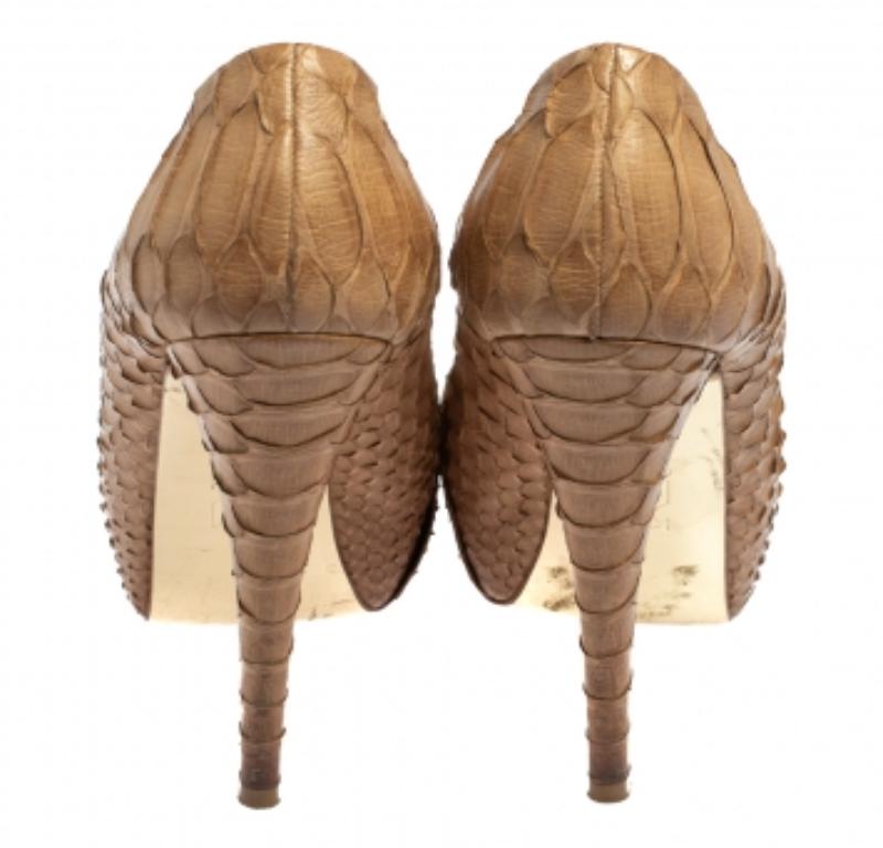 Gina Beige Python Leder Elle Plateau Pumps Größe 39 im Angebot 2