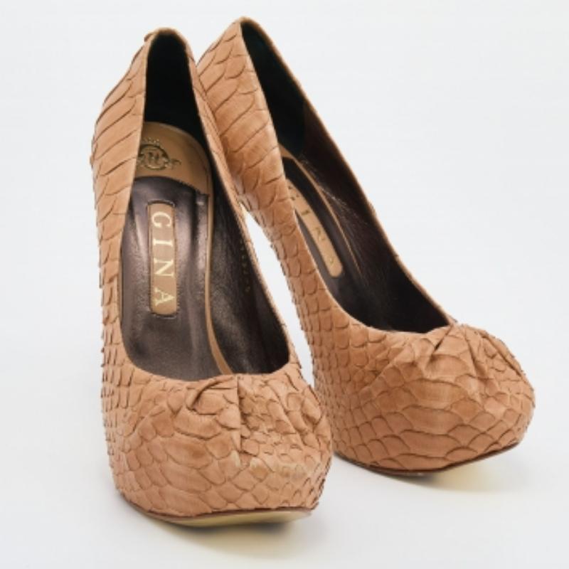Gina Beige Python Leder Hoodie Plateau Pumps Größe 39 Damen im Angebot