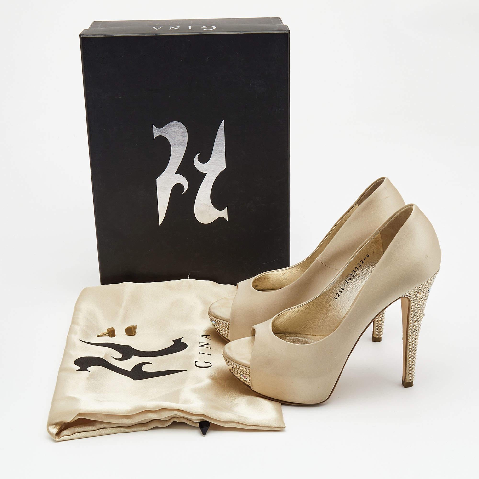 Gina Beige Satin Crystal Embellished Heel Peep Toe Platform Pumps Taglia 37 4