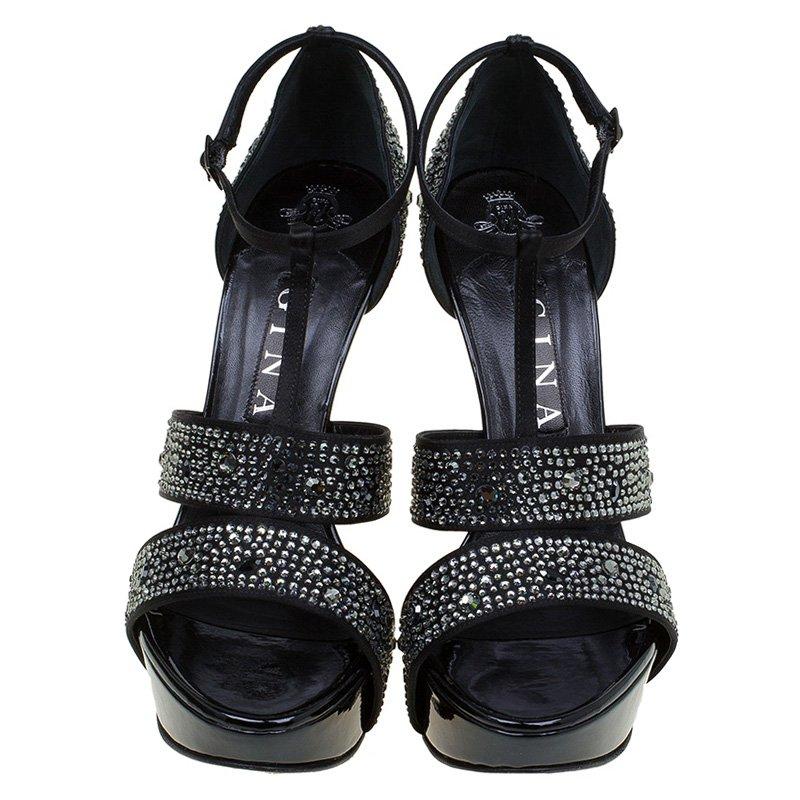 Gina Black Crystal Embellished Leather T Strap Platform Sandals Size 38 In Good Condition In Dubai, Al Qouz 2
