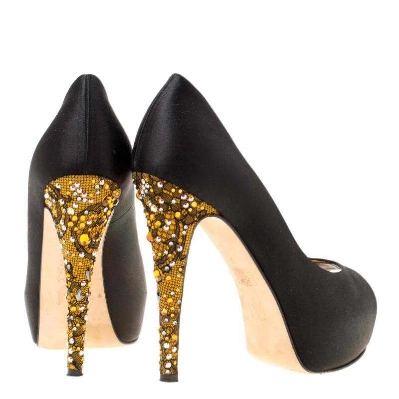Women's Gina Black Crystal Embellished Satin Peep Toe Platform Pumps Size 36