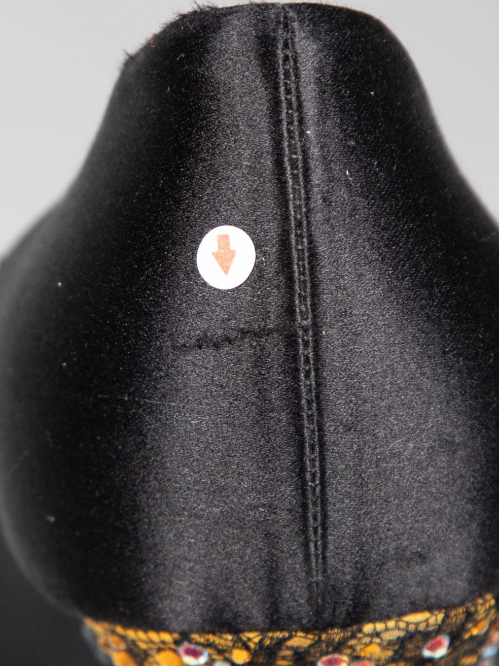 Gina Schwarz verschönerte Peep Toe Heels mit Spitzendetails in Schwarz Größe UK 6 im Angebot 3