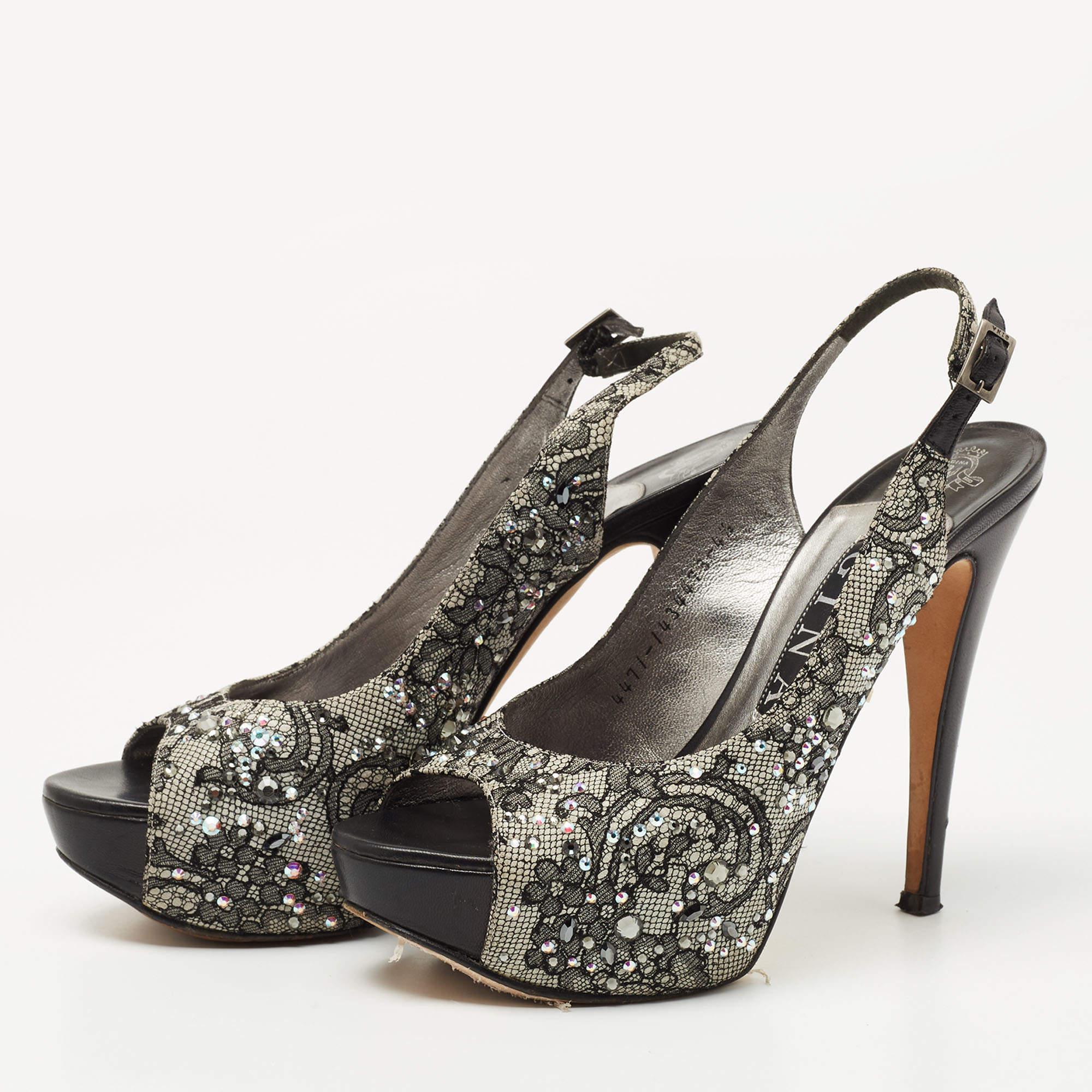 Queste décolleté slingback di Gina incorniceranno i tuoi piedi in modo fresco. Realizzato con materiali di qualità  hanno un design elegante e un tacco di 12,5 cm.