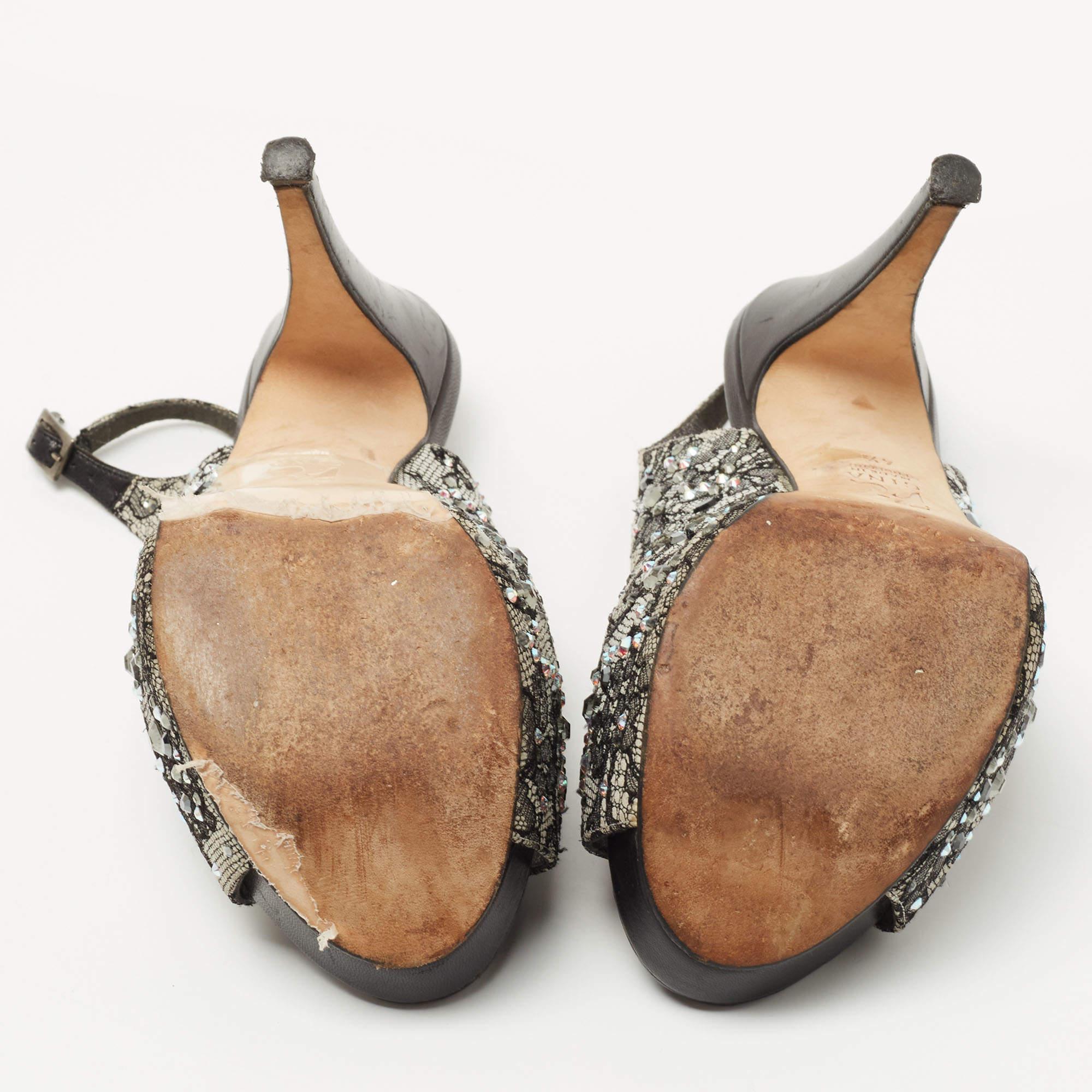 Gina Nero Pizzo Cristallo Impreziosito Peep Toe Slingback Platform Pumps Misura 37,5 in vendita 2