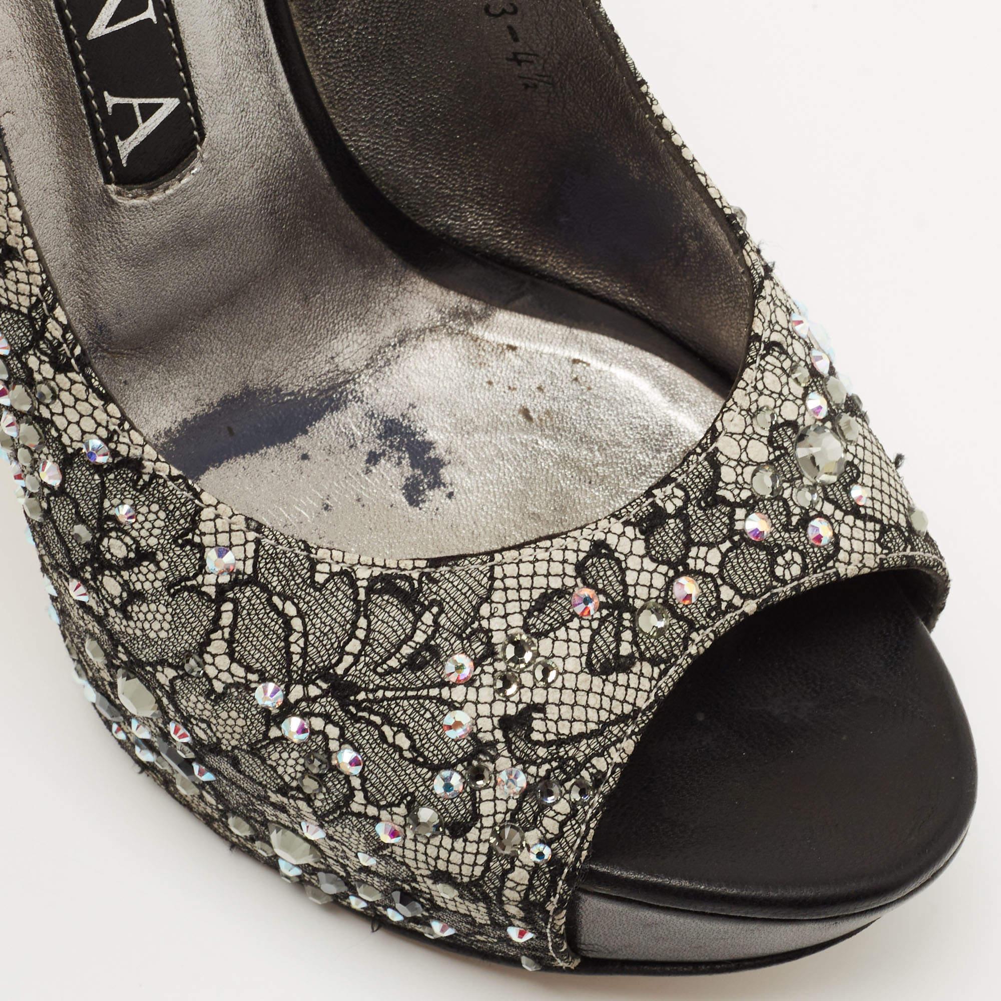 Gina Nero Pizzo Cristallo Impreziosito Peep Toe Slingback Platform Pumps Misura 37,5 in vendita 3