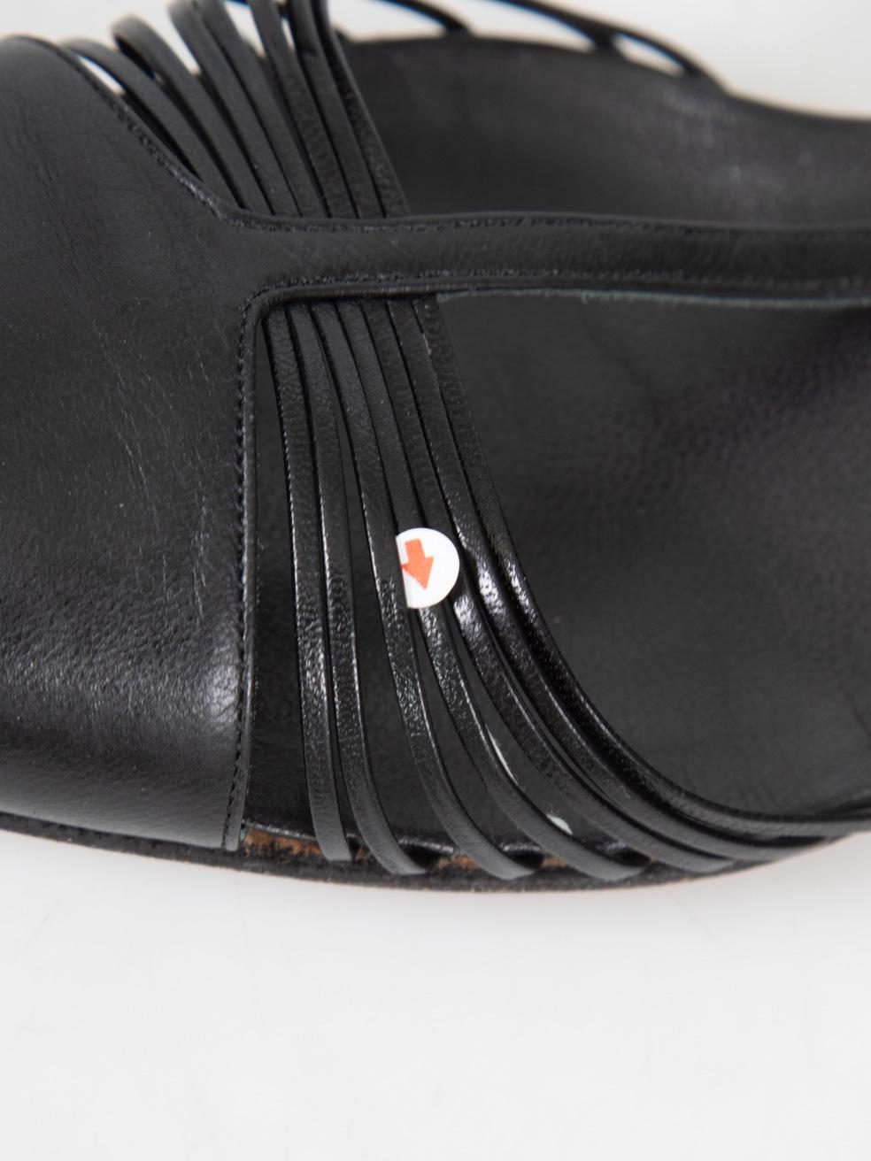 Gina Chaussures à talons pointus en cuir noir Taille UK 5.5 en vente 2