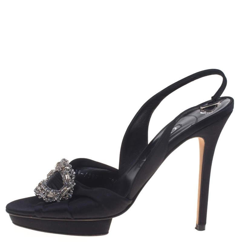 Gina Black Satin Brooch Embellished Slingback Sandals Size 39.5 In Good Condition For Sale In Dubai, Al Qouz 2