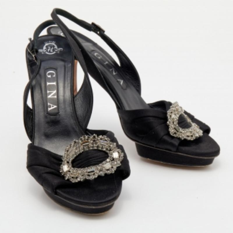 Gina Schwarze Satin-Sandalen mit Kristallverzierung und Slingback Größe 39 im Angebot 2