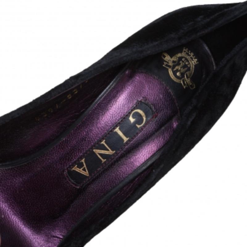 Women's Gina Black Velvet Claire Platform Pumps Size 38.5 For Sale