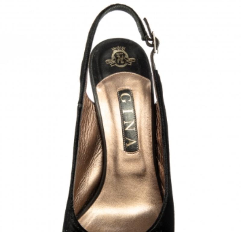 Women's Gina Black Velvet Slingback Platform Sandals Size 40.5 For Sale
