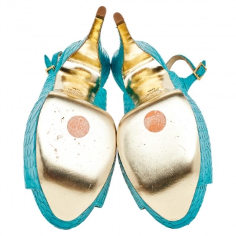 Gina Blue Python Peep Toe Platform Slingback Sandals Taglia 38.5 In condizioni buone in vendita a Dubai, Al Qouz 2