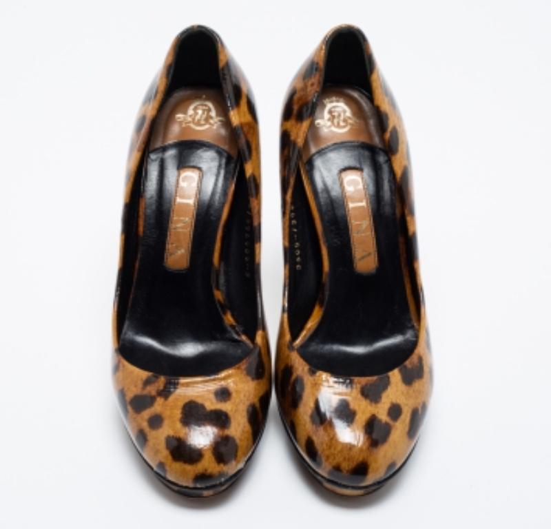 Gina Chaussures à bout rond en cuir verni imprimé léopard Brown Taille 38 en vente 2