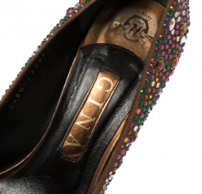 Women's Gina Brown Satin Crystal Embellished  Pumps Size 38.5 For Sale