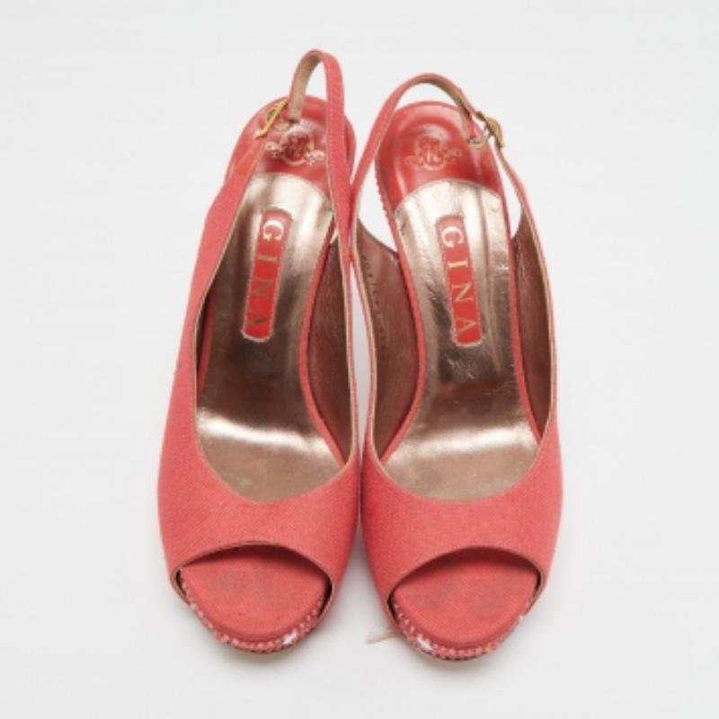Rose Gina escarpins à bout ouvert ornés de cristaux rose corail, taille 39,5 en vente