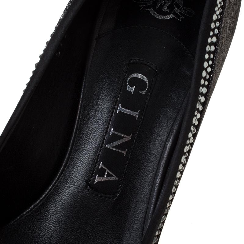 Black Gina Crystal Embellished Textured Fabric Pointed Toe Pumps Size 37 For Sale