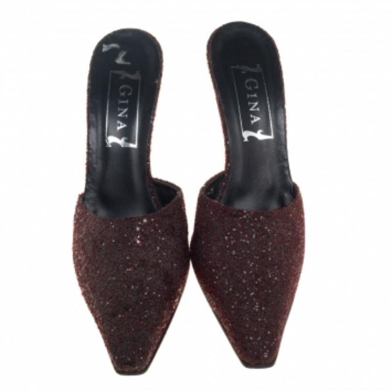 Gina Dark Burgundy Glitter Mule Sandals Size 40 In Good Condition For Sale In Dubai, Al Qouz 2