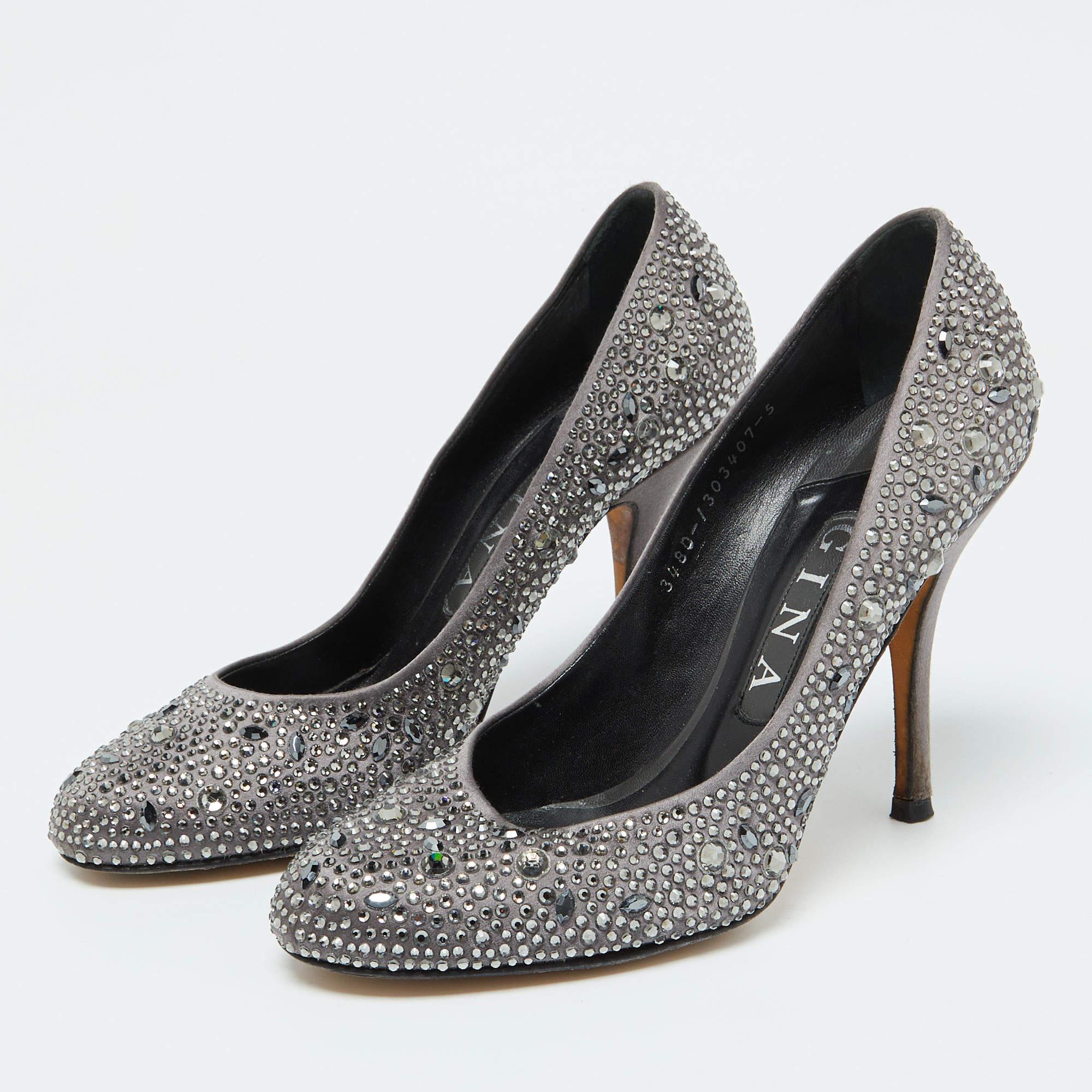 Discover footwear elegance with these Gina womens pumps. Meticulously designed these heels marry fashion and comfort ensuring you shine in every setting.